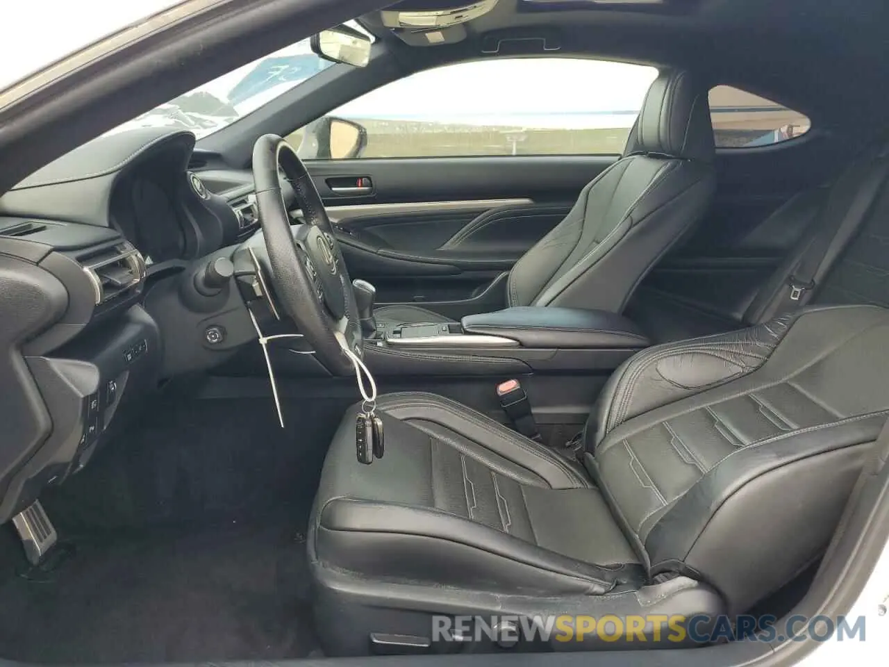 7 fotografías del automóvil dañado JTHHA5BCXK5009507 LEXUS RC300 2019