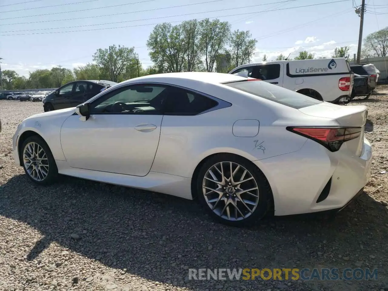 2 fotografías del automóvil dañado JTHS85BC9K5004980 LEXUS RC300 2019