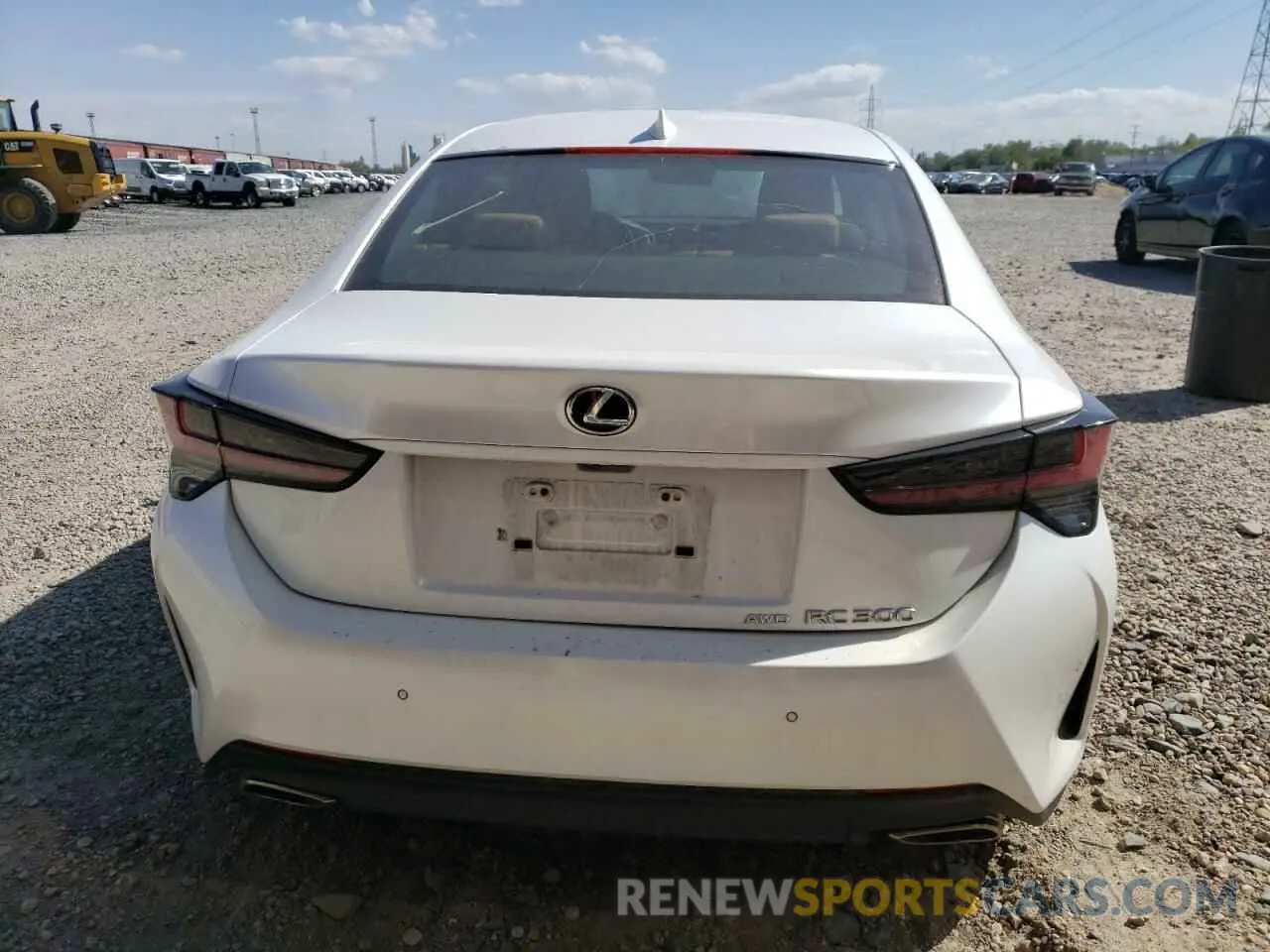 6 fotografías del automóvil dañado JTHS85BC9K5004980 LEXUS RC300 2019