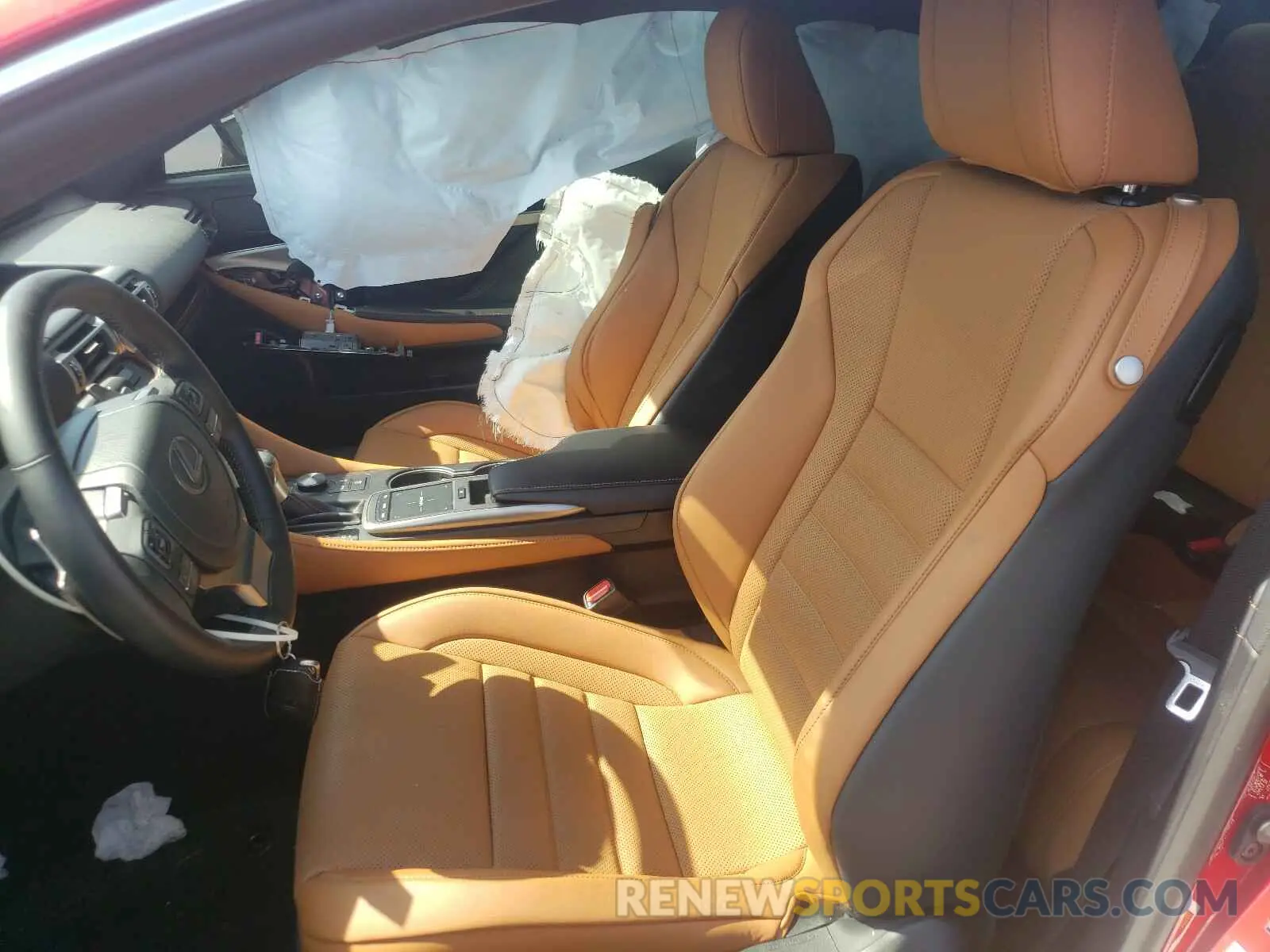 5 fotografías del automóvil dañado JTHAA5BCXM5011214 LEXUS RC300 2021