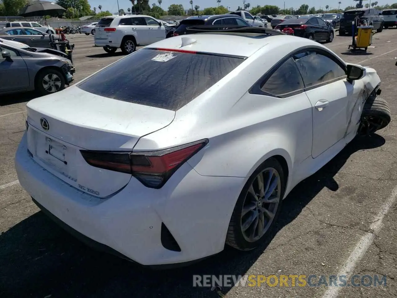 4 fotografías del automóvil dañado JTHGZ5BC9L5021976 LEXUS RC350 2020