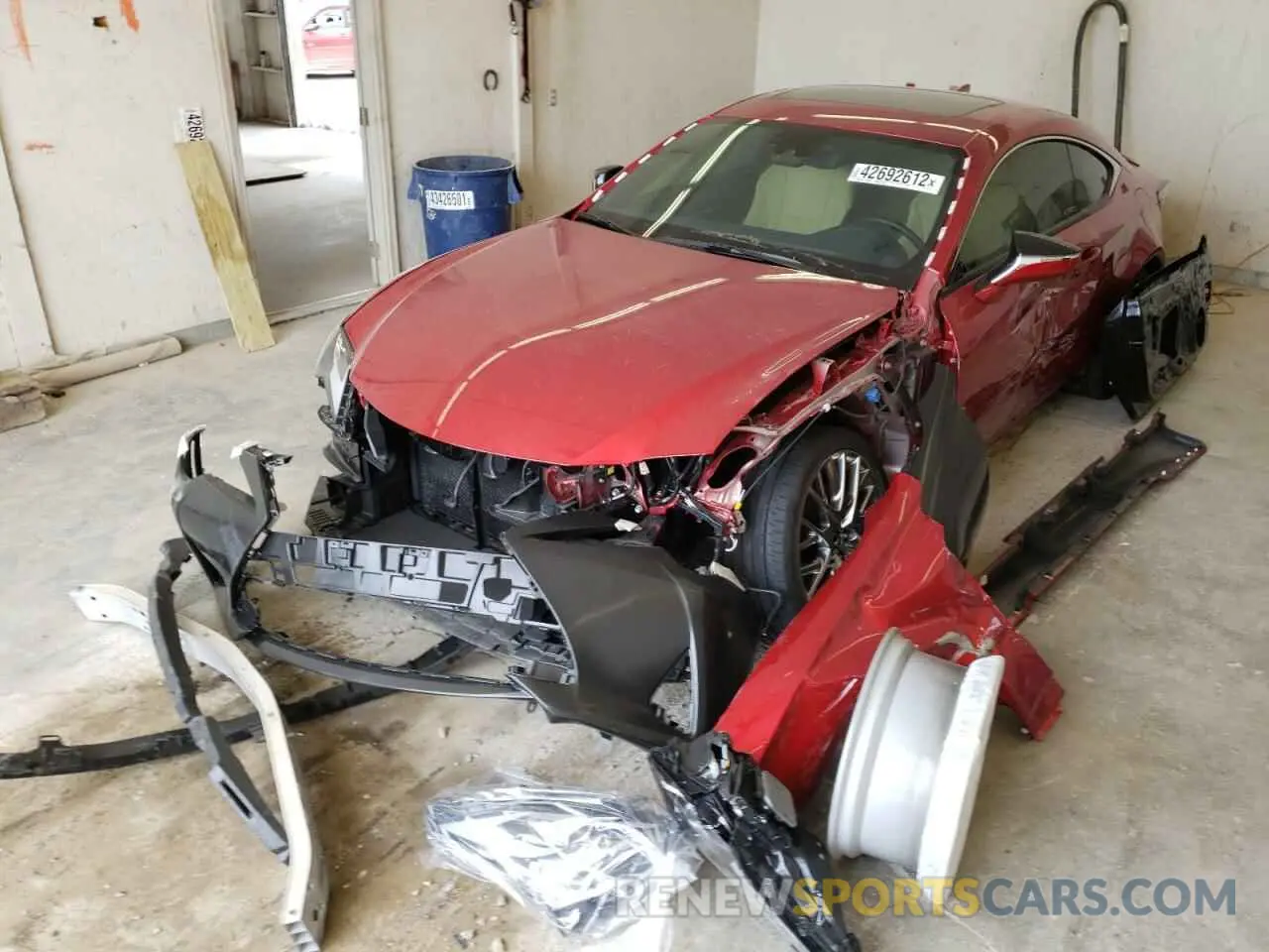 9 fotografías del automóvil dañado JTHDZ5BC3M5023775 LEXUS RC350 2021