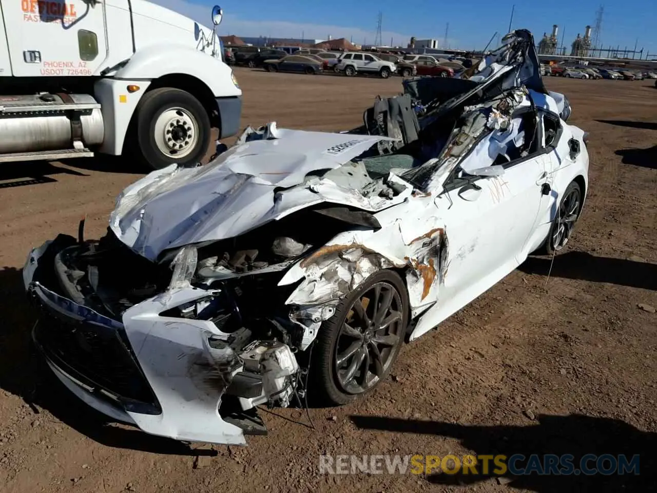2 fotografías del automóvil dañado JTHGZ5DC1M5010663 LEXUS RC350 2021