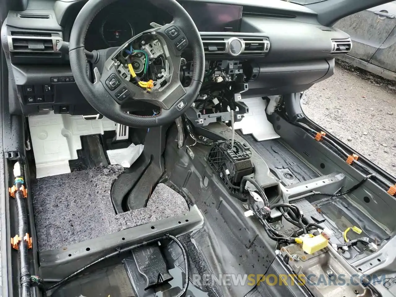 8 fotografías del automóvil dañado JTHGZ5BC5N5026398 LEXUS RC350 2022
