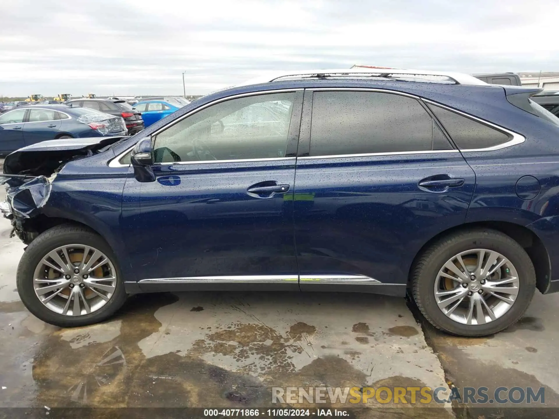 14 fotografías del automóvil dañado JTJZK1BA3D2007710 LEXUS RX 2013