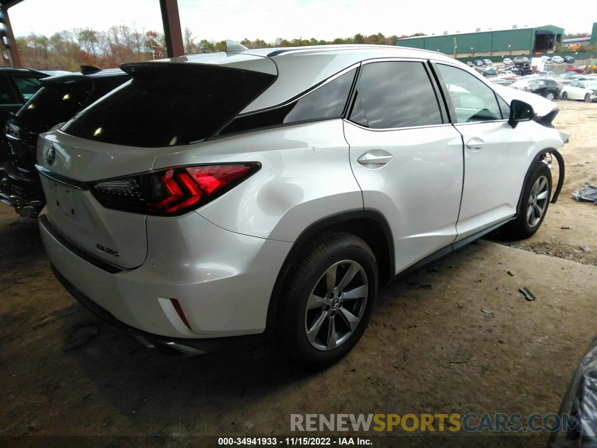4 fotografías del automóvil dañado 2T2BZMCA2KC195033 LEXUS RX 2019