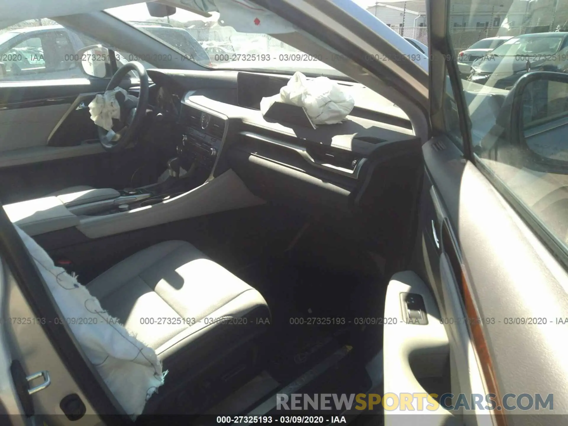 5 fotografías del automóvil dañado 2T2BZMCA2KC204524 LEXUS RX 2019