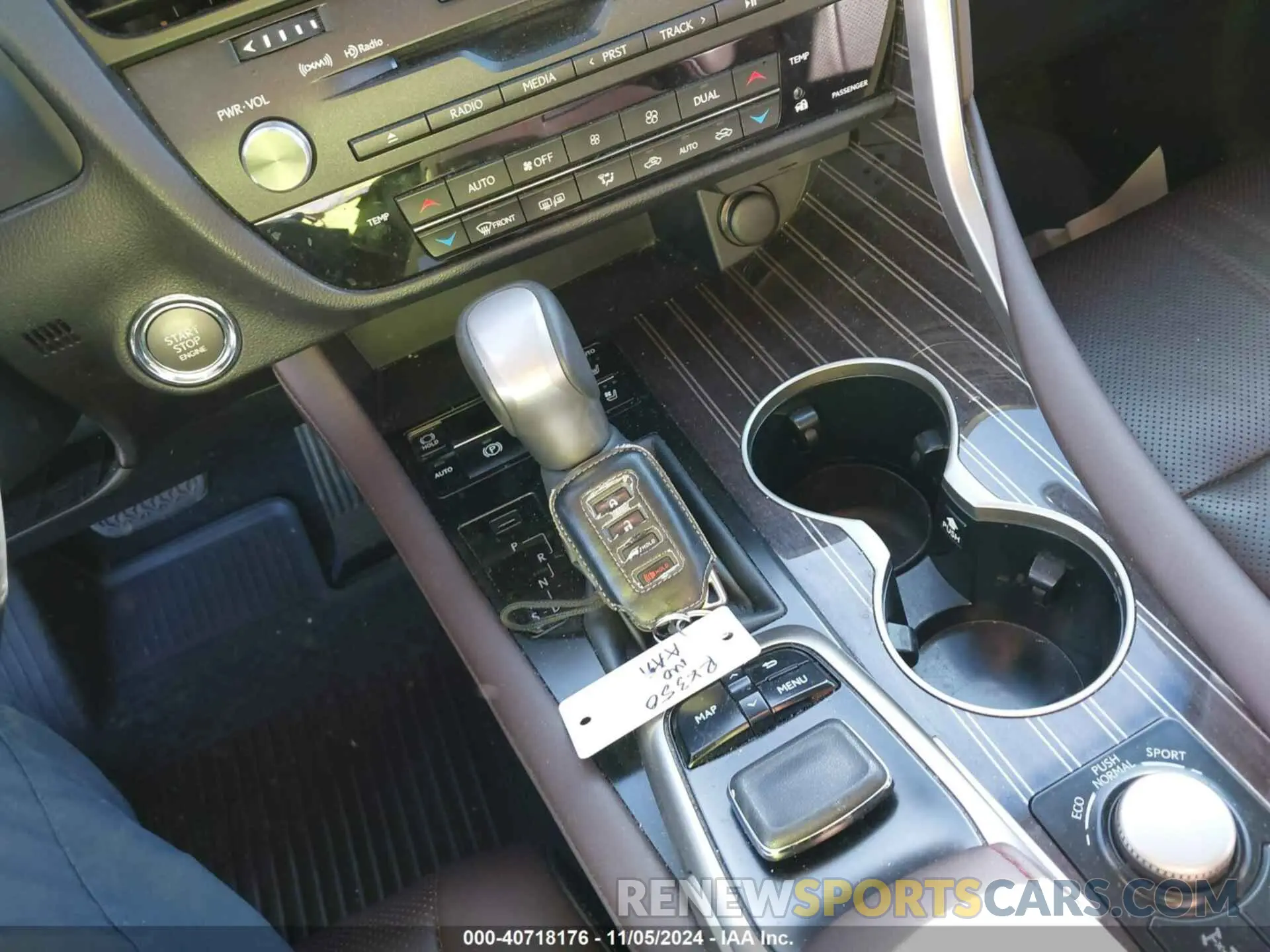 11 fotografías del automóvil dañado 2T2BZMCA8KC175398 LEXUS RX 2019