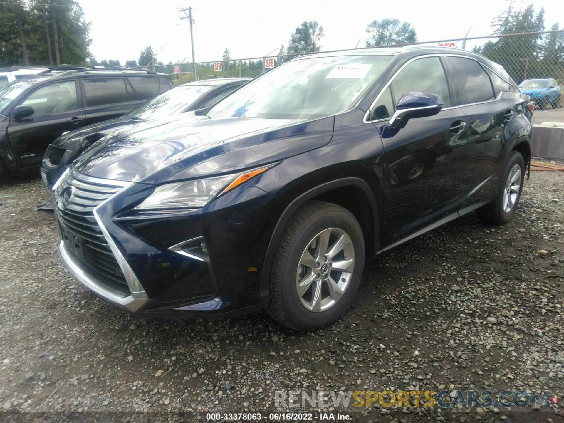 2 fotografías del automóvil dañado 2T2BZMCAXKC172583 LEXUS RX 2019