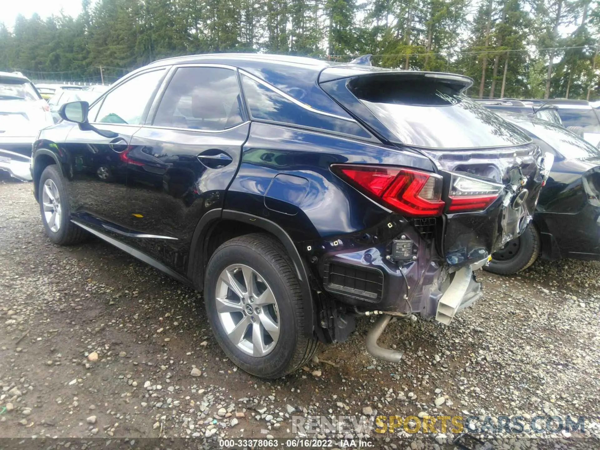 3 fotografías del automóvil dañado 2T2BZMCAXKC172583 LEXUS RX 2019