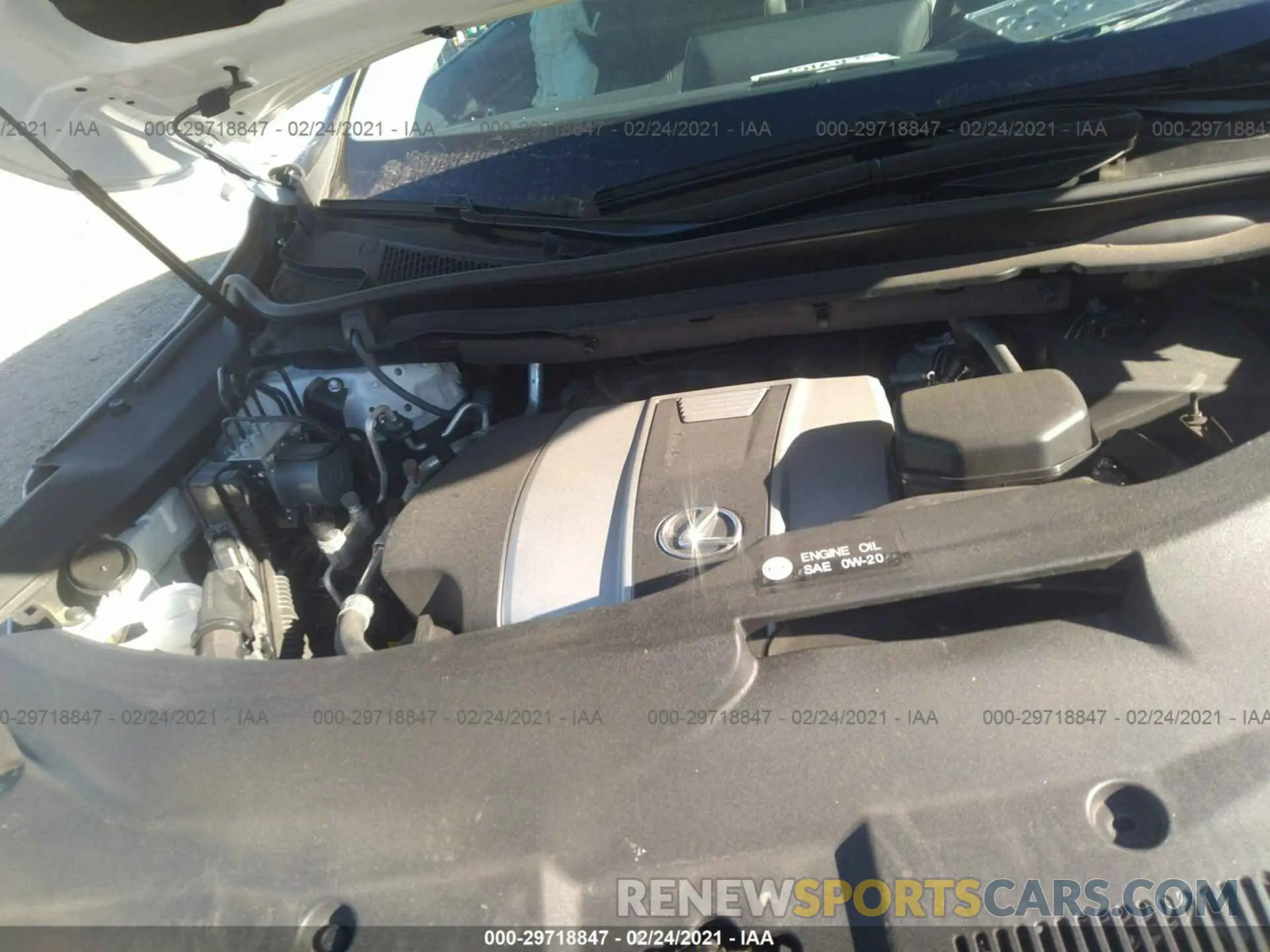 10 fotografías del automóvil dañado 2T2BZMCAXKC210135 LEXUS RX 2019