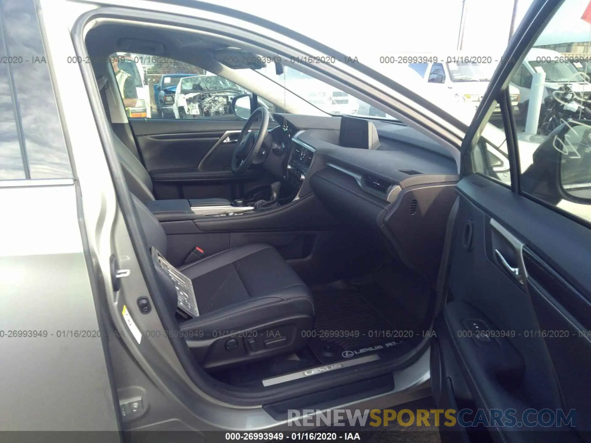 5 fotografías del automóvil dañado 2T2ZZMCA0KC126016 LEXUS RX 2019