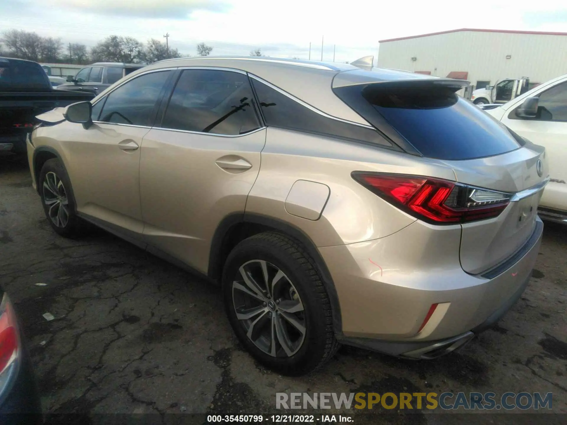 3 fotografías del automóvil dañado 2T2ZZMCA1KC124128 LEXUS RX 2019