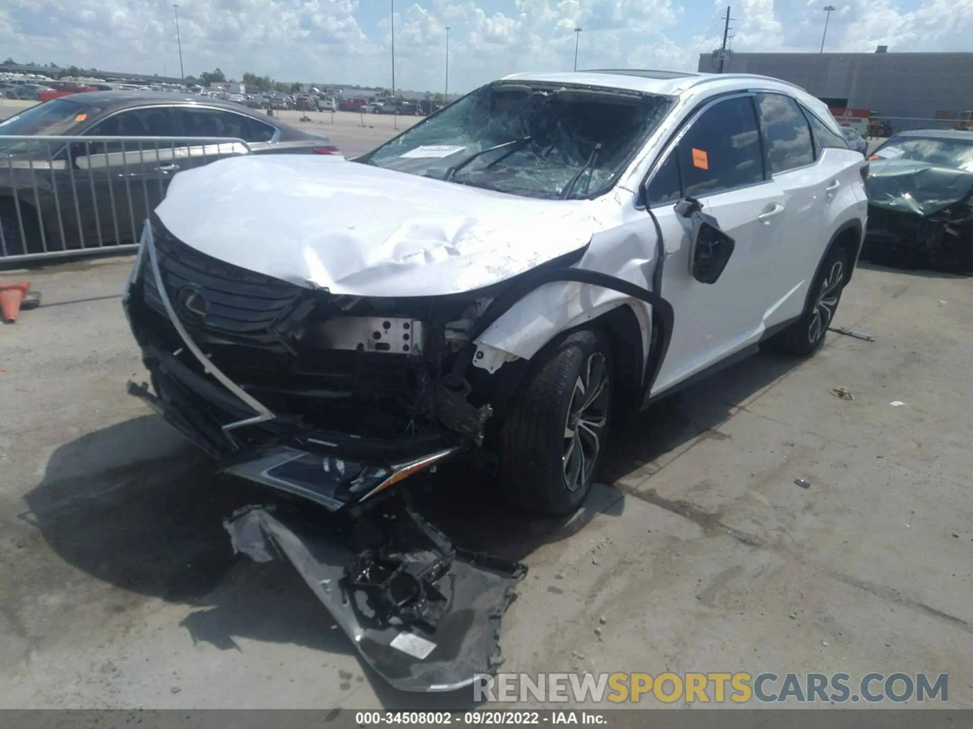 2 fotografías del automóvil dañado 2T2ZZMCA2KC133209 LEXUS RX 2019