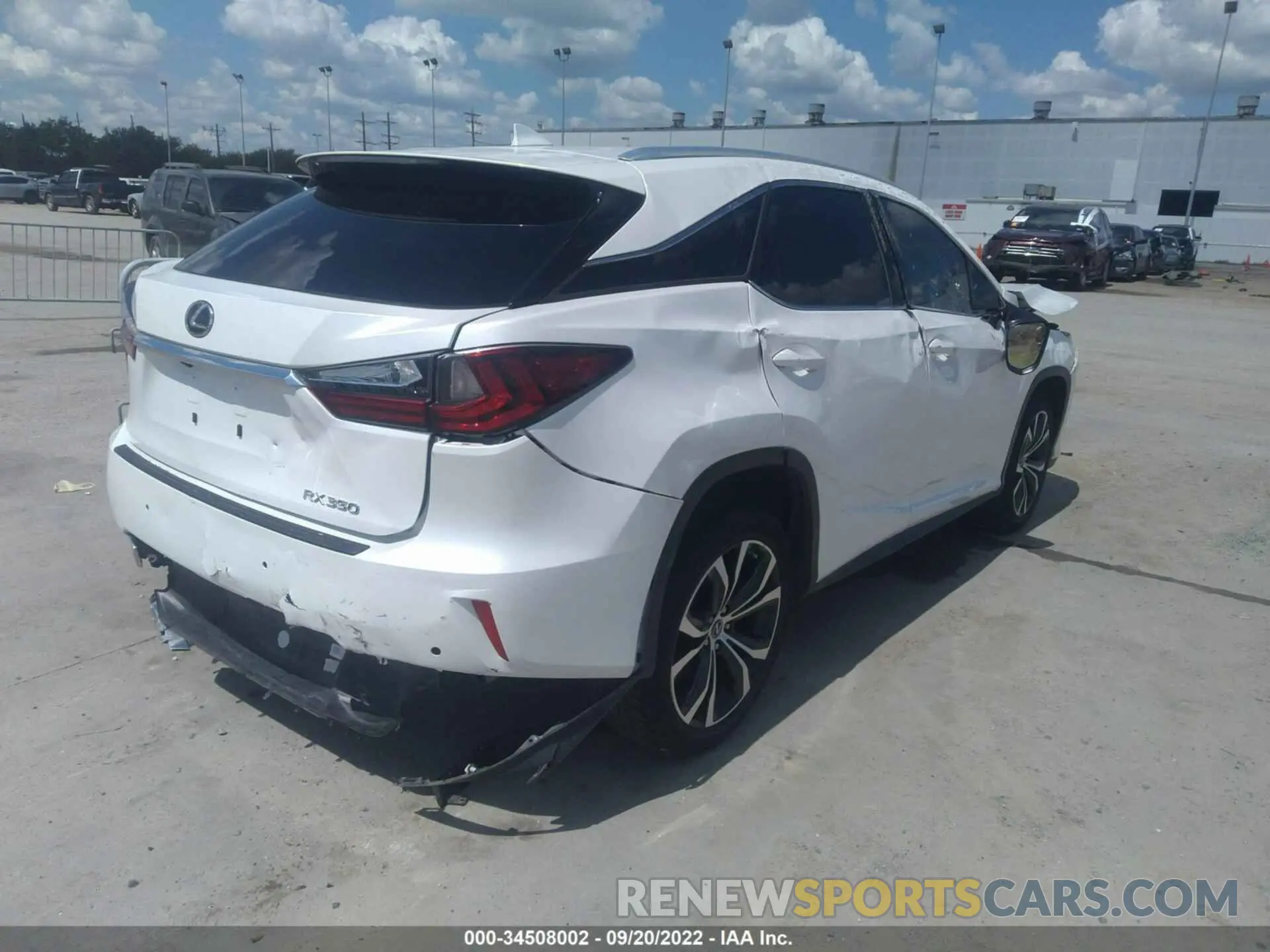 4 fotografías del automóvil dañado 2T2ZZMCA2KC133209 LEXUS RX 2019