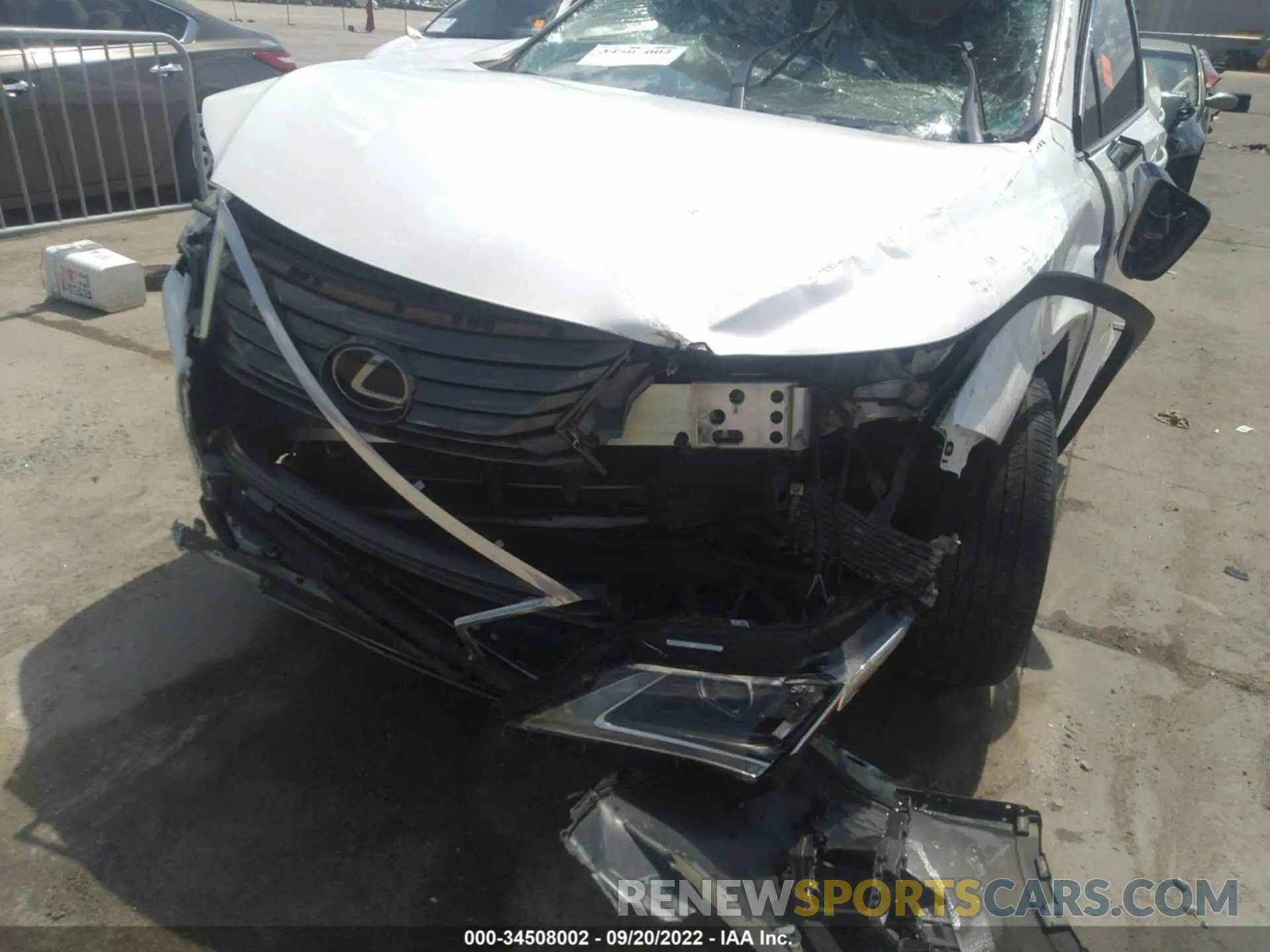 6 fotografías del automóvil dañado 2T2ZZMCA2KC133209 LEXUS RX 2019