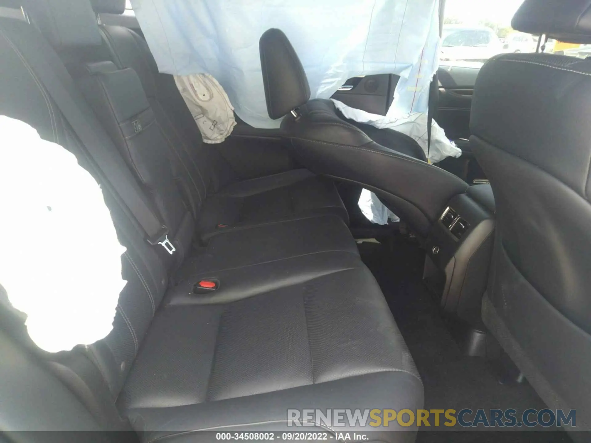 8 fotografías del automóvil dañado 2T2ZZMCA2KC133209 LEXUS RX 2019
