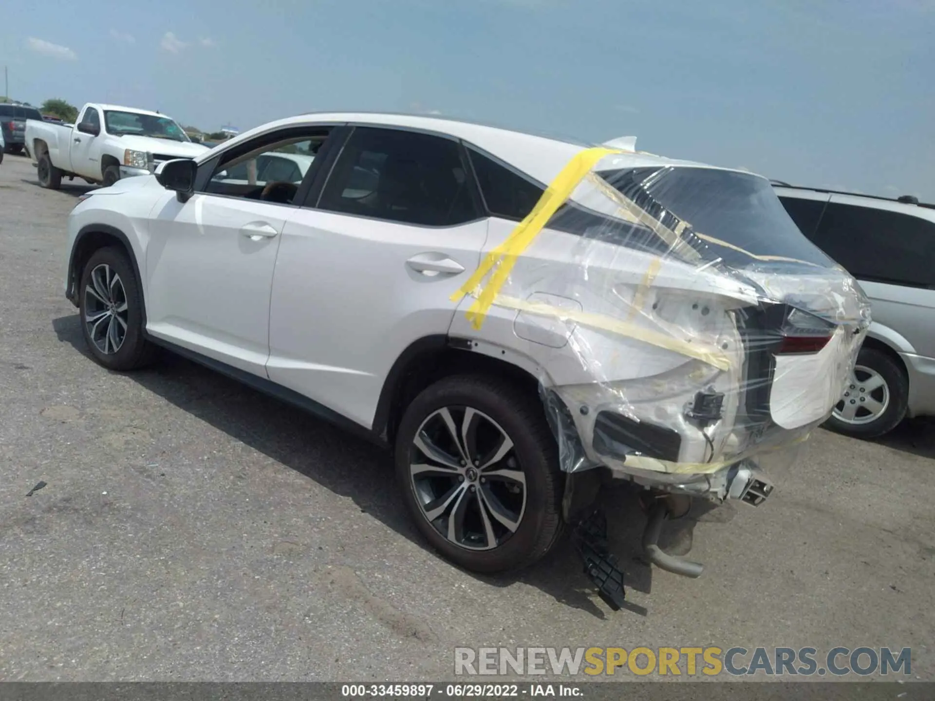 3 fotografías del automóvil dañado 2T2ZZMCA7KC123386 LEXUS RX 2019