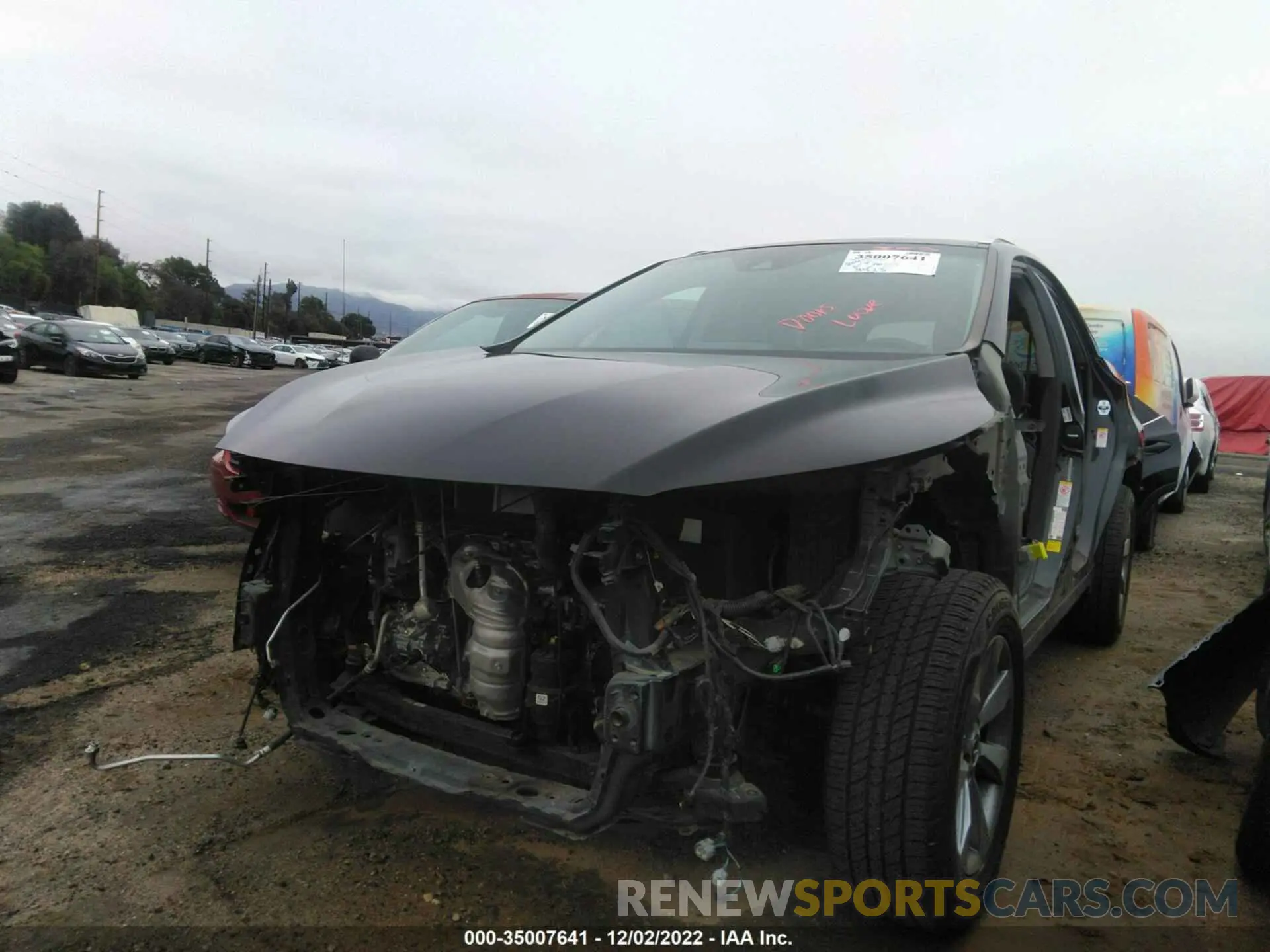 2 fotografías del automóvil dañado 2T2ZZMCA9KC138262 LEXUS RX 2019