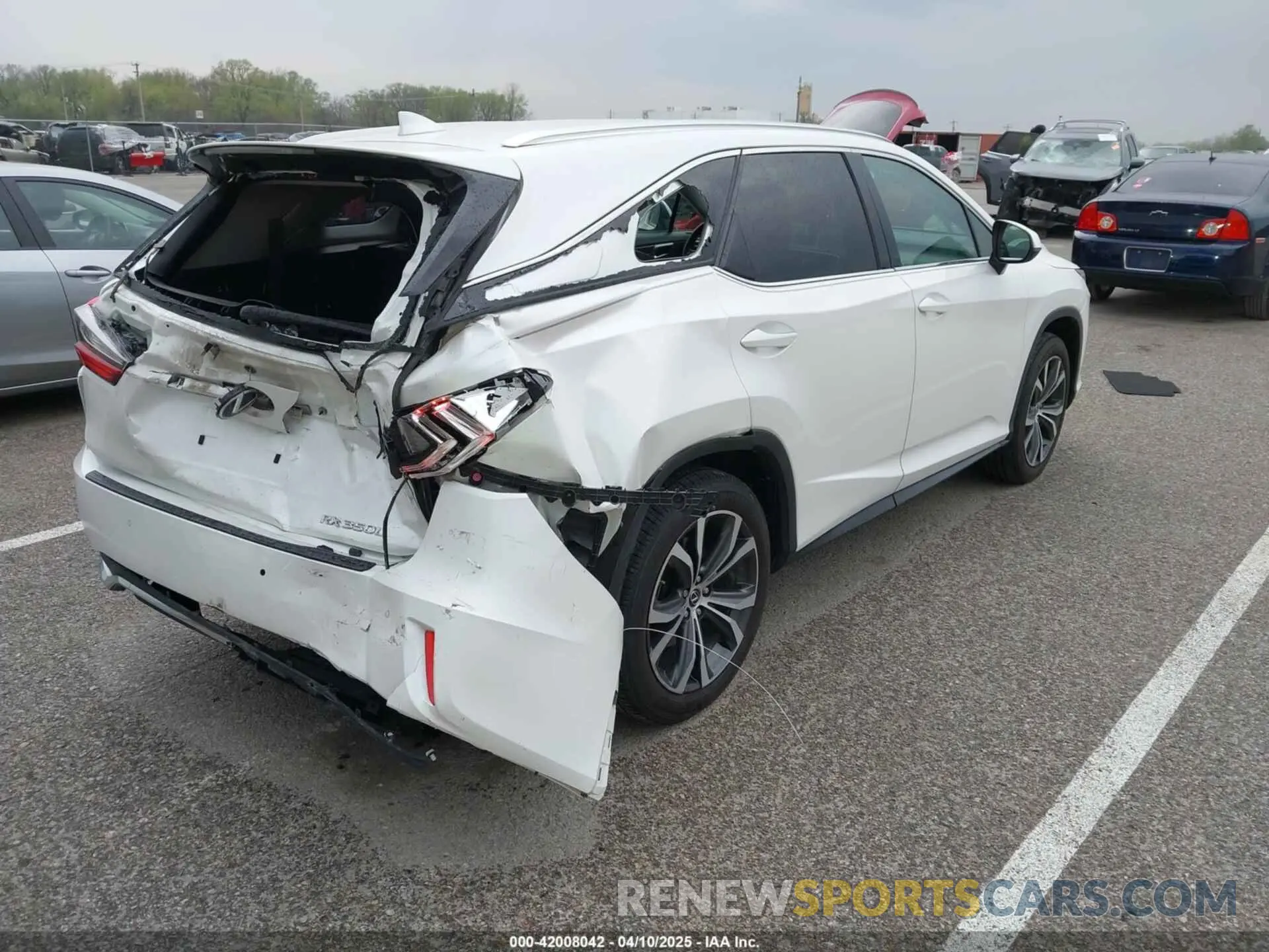 4 fotografías del automóvil dañado JTJDZKCA5K2018635 LEXUS RX 2019