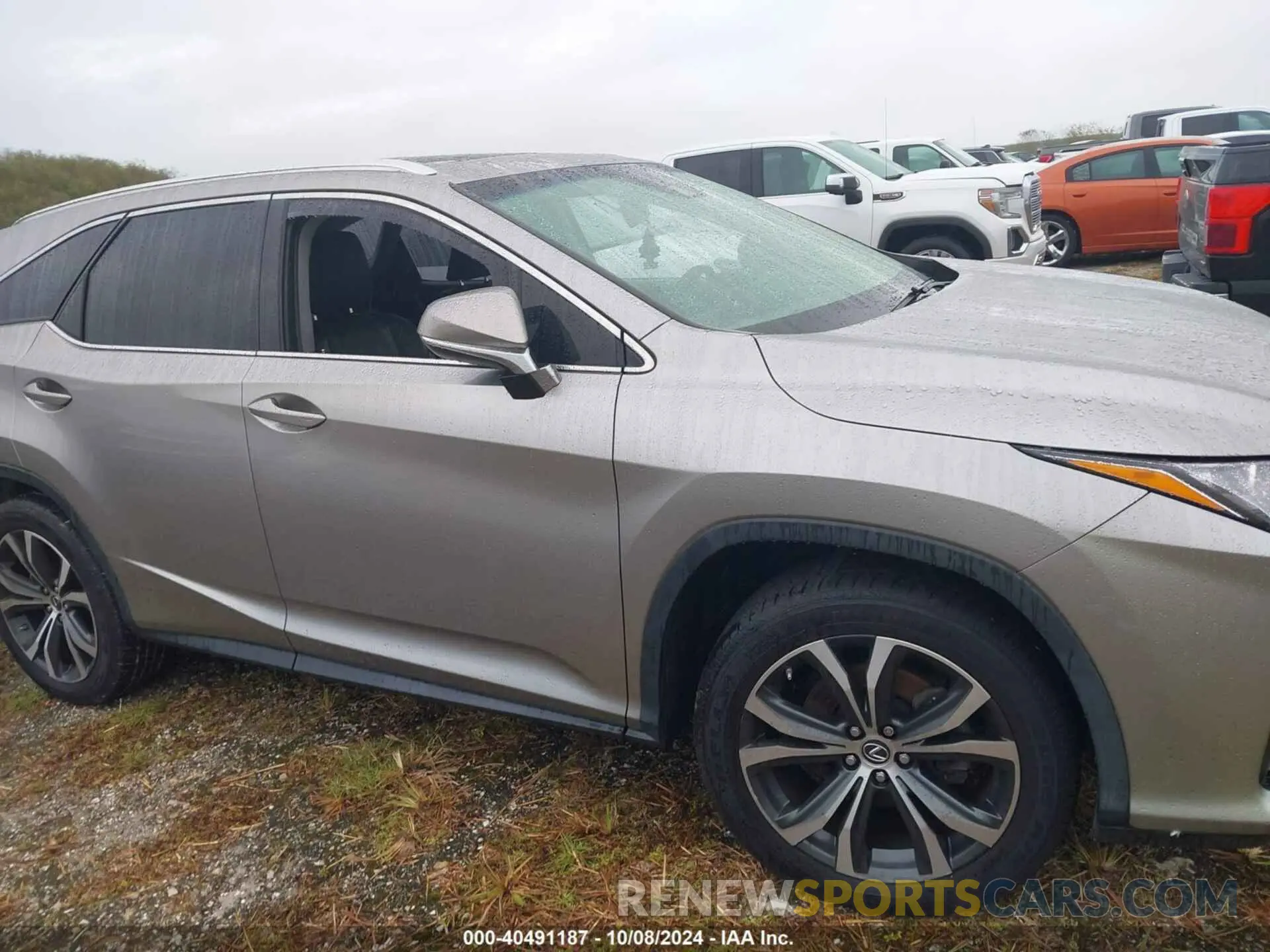 13 fotografías del automóvil dañado JTJGZKCA6K2013442 LEXUS RX 2019