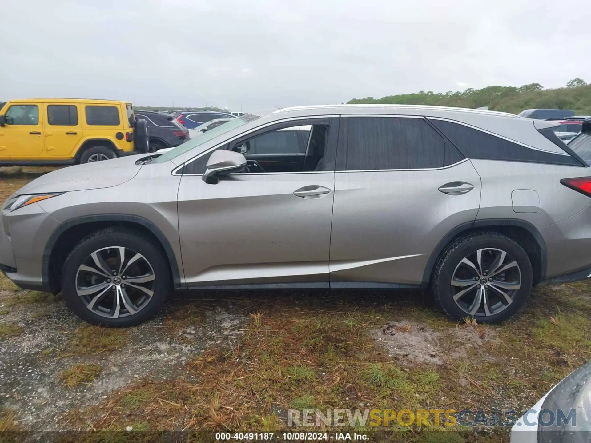 14 fotografías del automóvil dañado JTJGZKCA6K2013442 LEXUS RX 2019