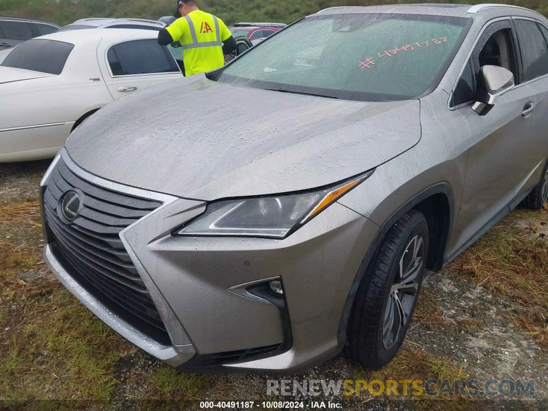 2 fotografías del automóvil dañado JTJGZKCA6K2013442 LEXUS RX 2019