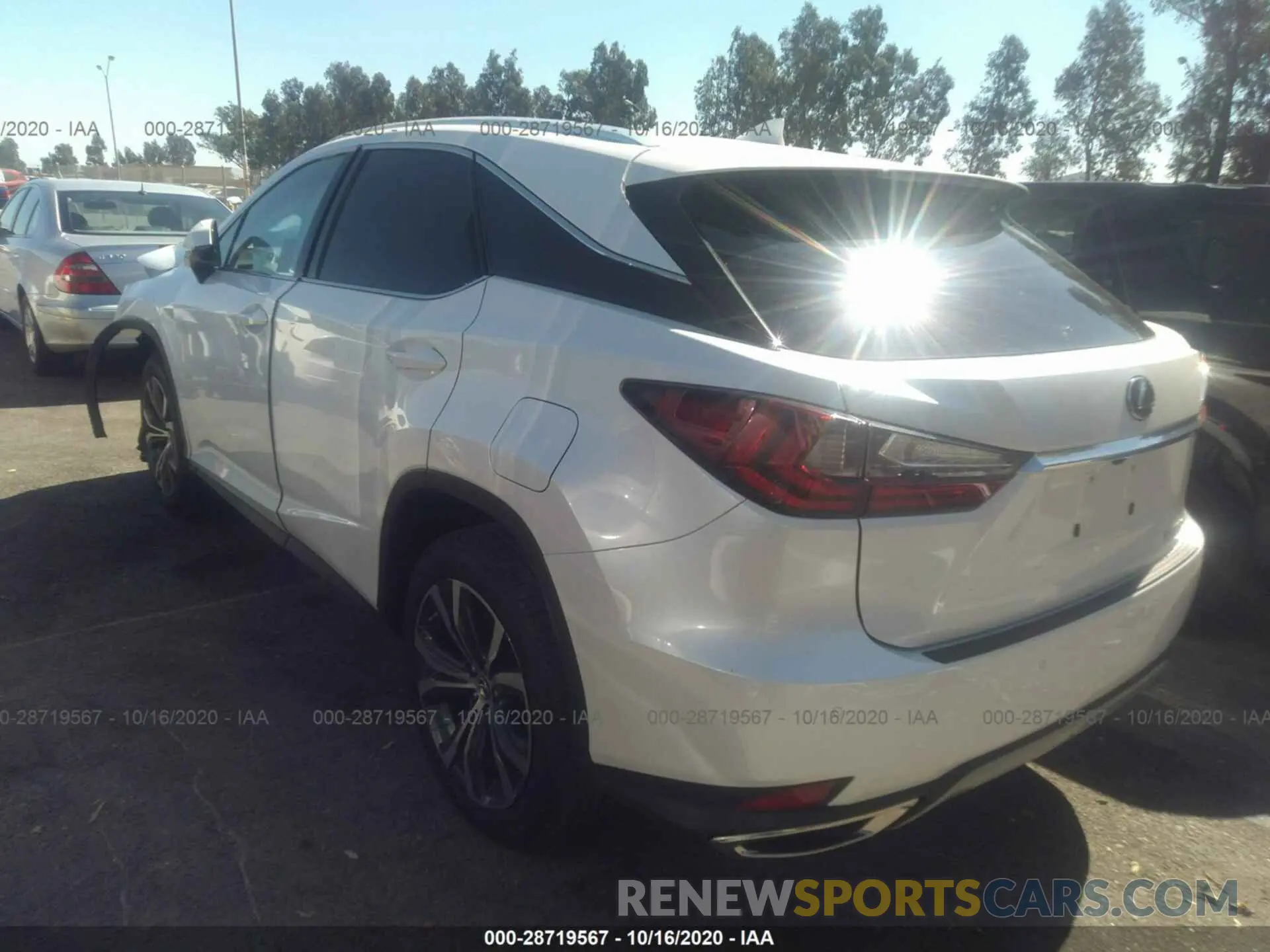 3 fotografías del automóvil dañado 2T2HZMAA2LC175816 LEXUS RX 2020