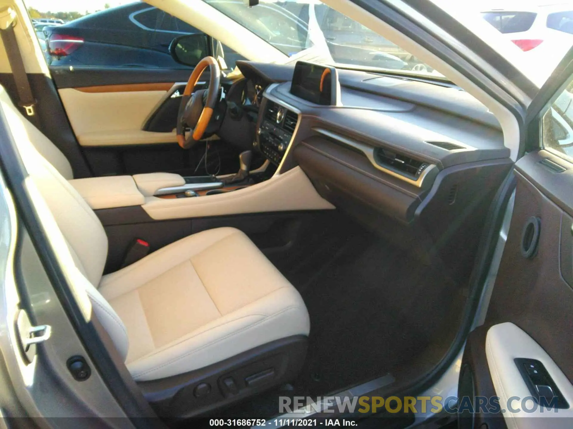 5 fotografías del automóvil dañado 2T2HZMAA4LC173291 LEXUS RX 2020