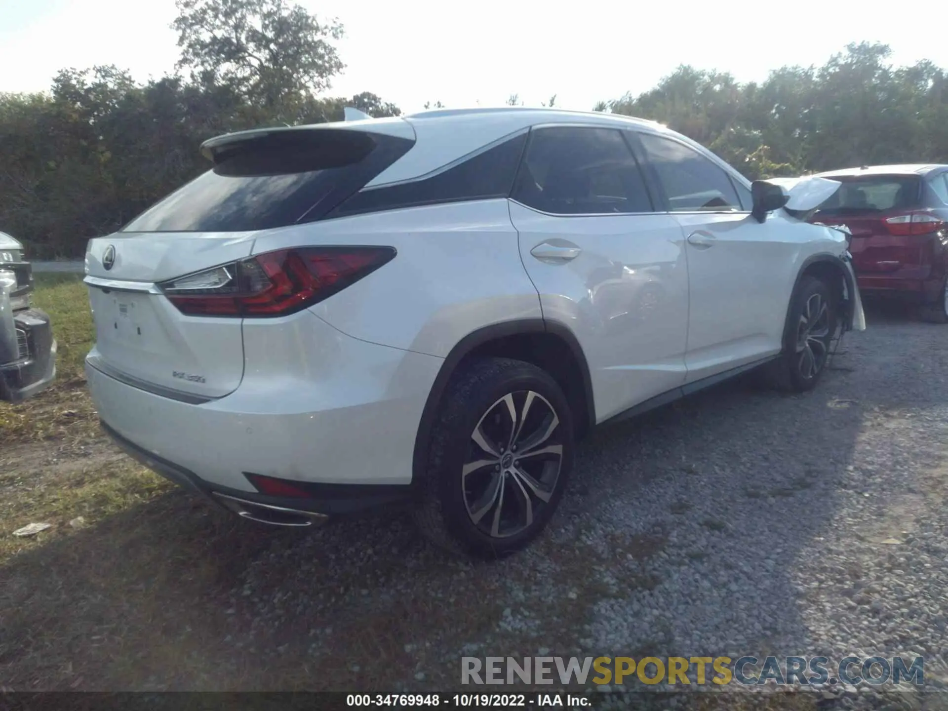 4 fotografías del automóvil dañado 2T2HZMAA5LC163529 LEXUS RX 2020