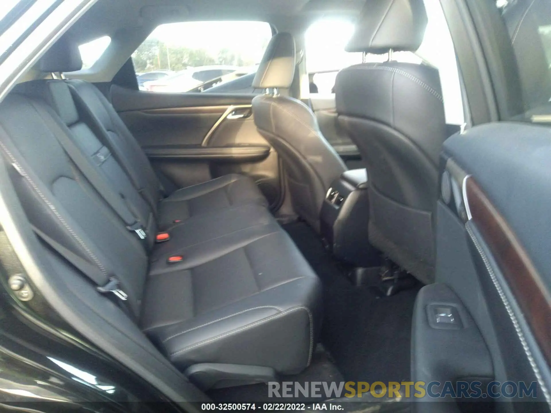 8 fotografías del automóvil dañado 2T2HZMAA8LC164948 LEXUS RX 2020