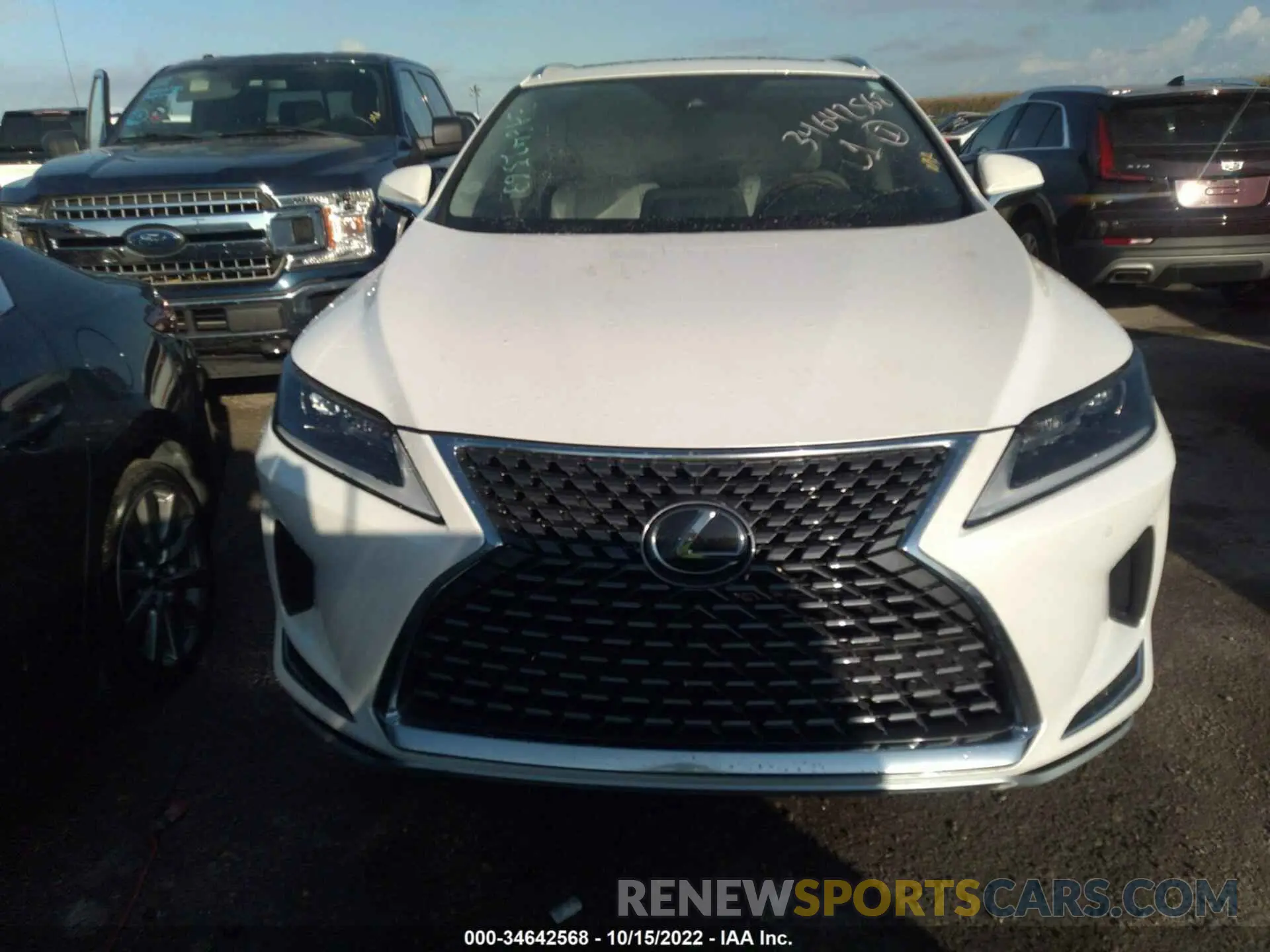 6 fotografías del automóvil dañado 2T2HZMAA8LC179742 LEXUS RX 2020