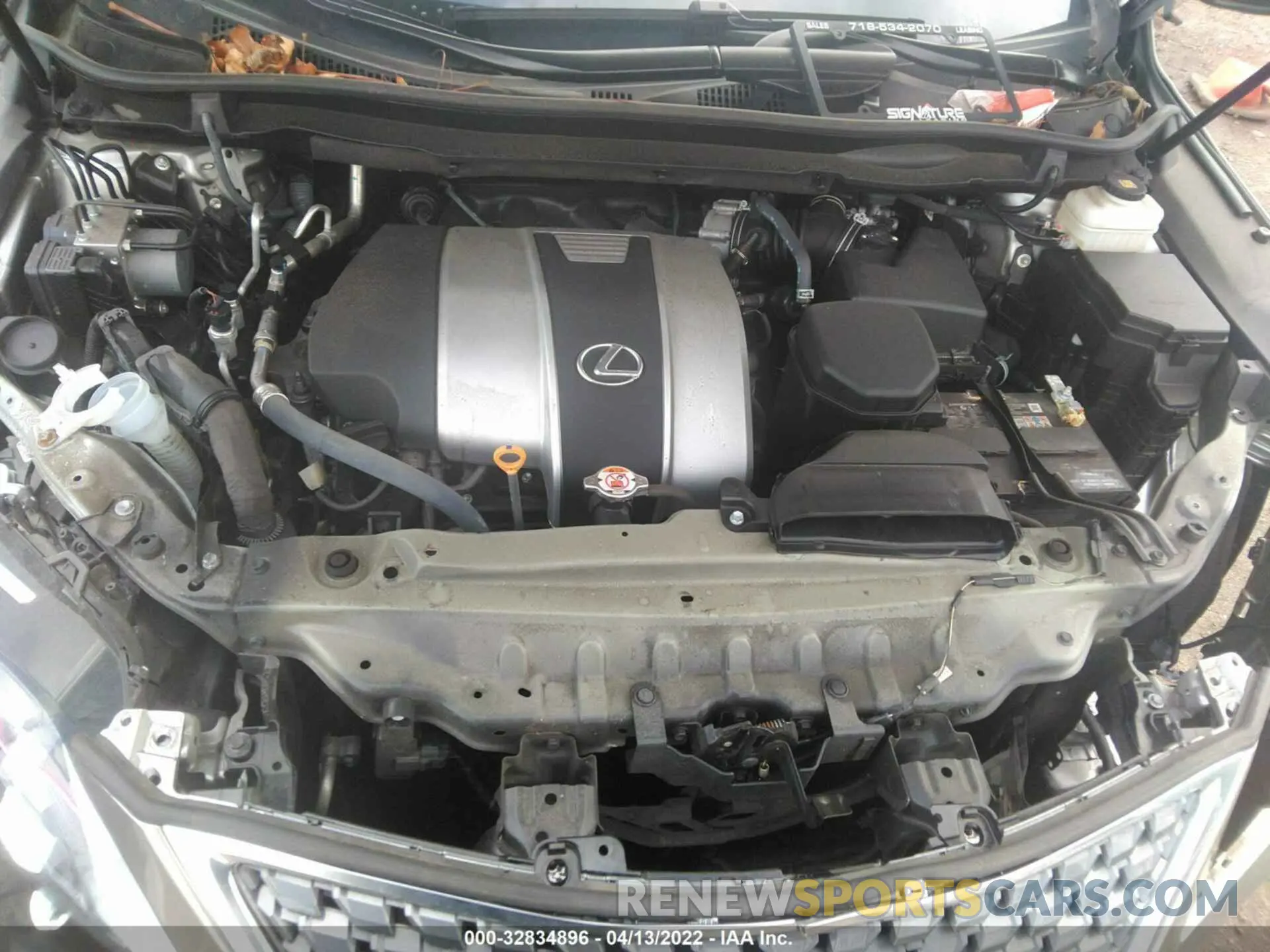 10 fotografías del automóvil dañado 2T2HZMDA0LC229058 LEXUS RX 2020