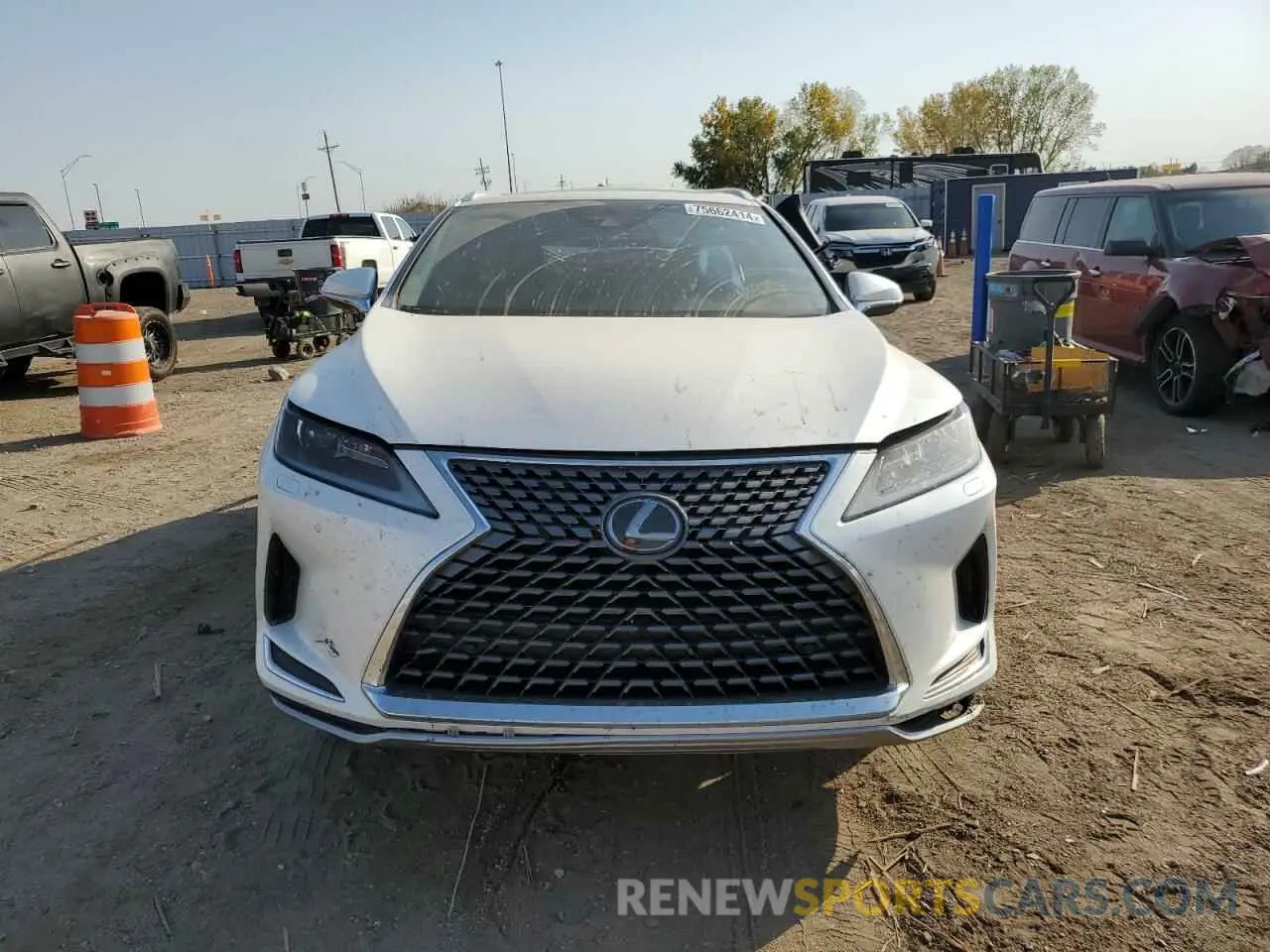 5 fotografías del automóvil dañado 2T2HZMDA2LC240398 LEXUS RX 2020