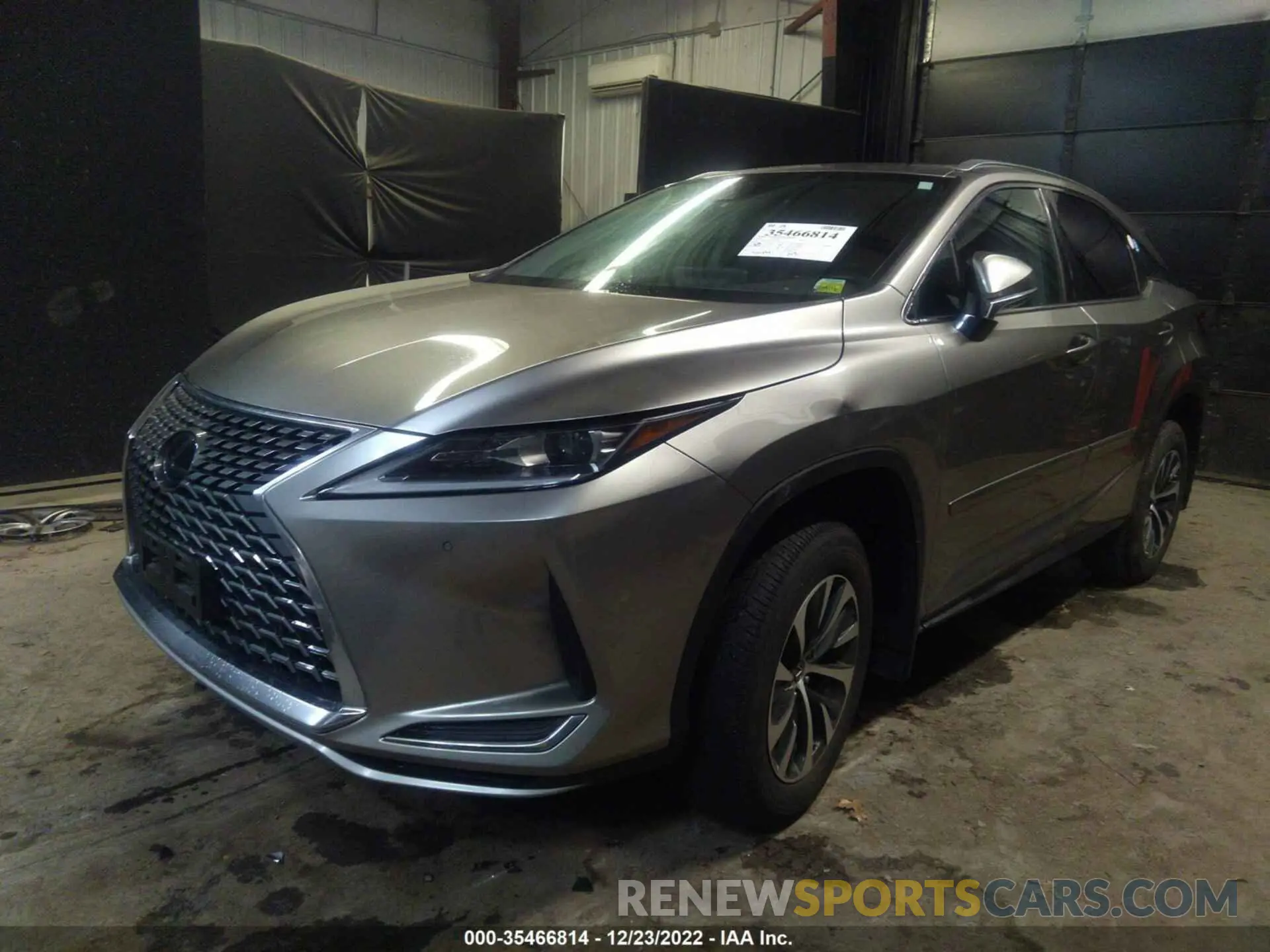 2 fotografías del automóvil dañado 2T2HZMDA7LC212421 LEXUS RX 2020