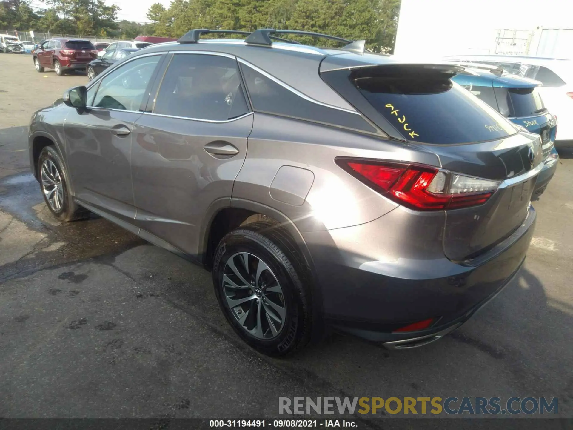 3 fotografías del automóvil dañado 2T2HZMDA9LC243038 LEXUS RX 2020
