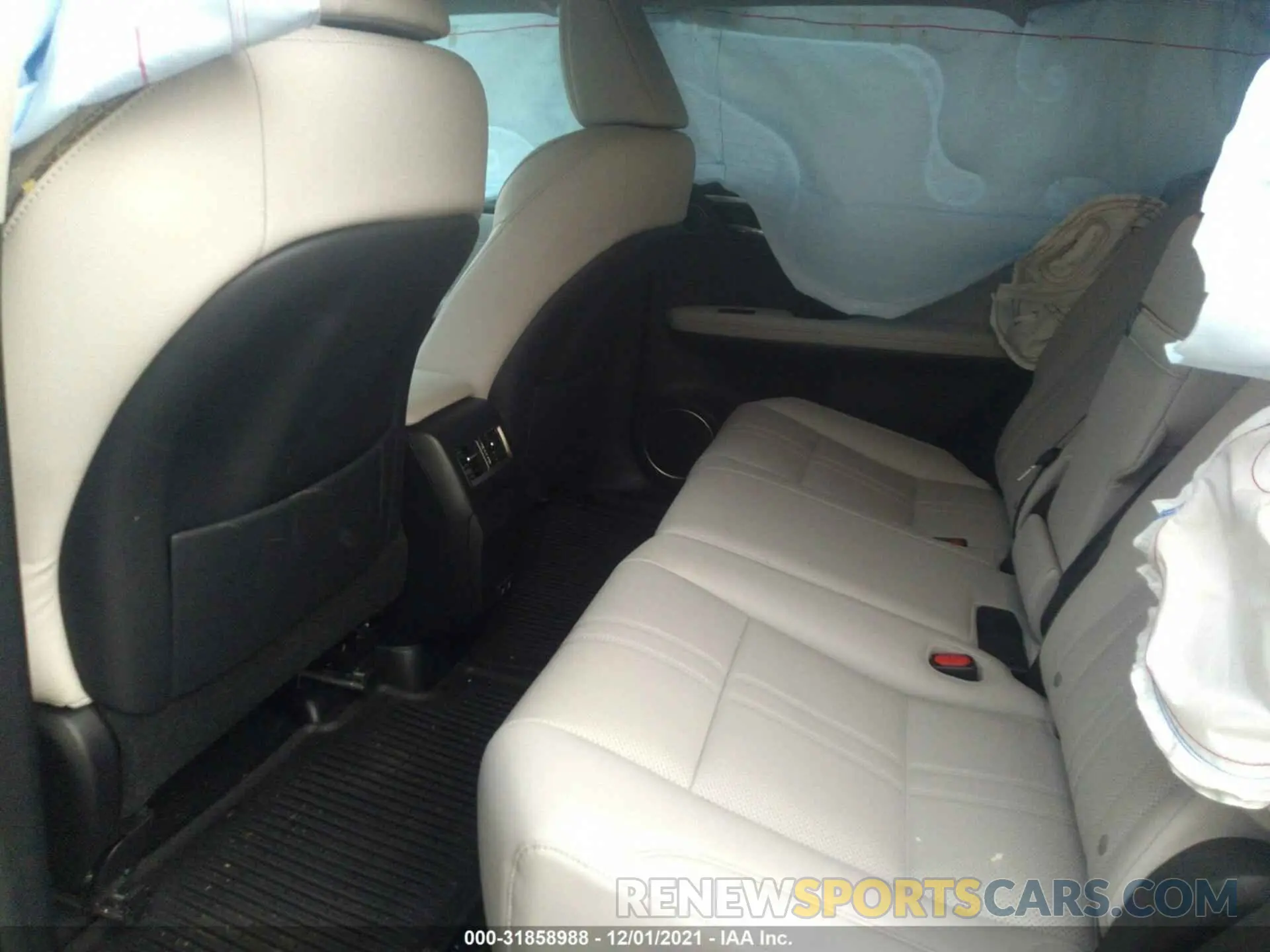 8 fotografías del automóvil dañado 2T2JGMDA5LC049954 LEXUS RX 2020