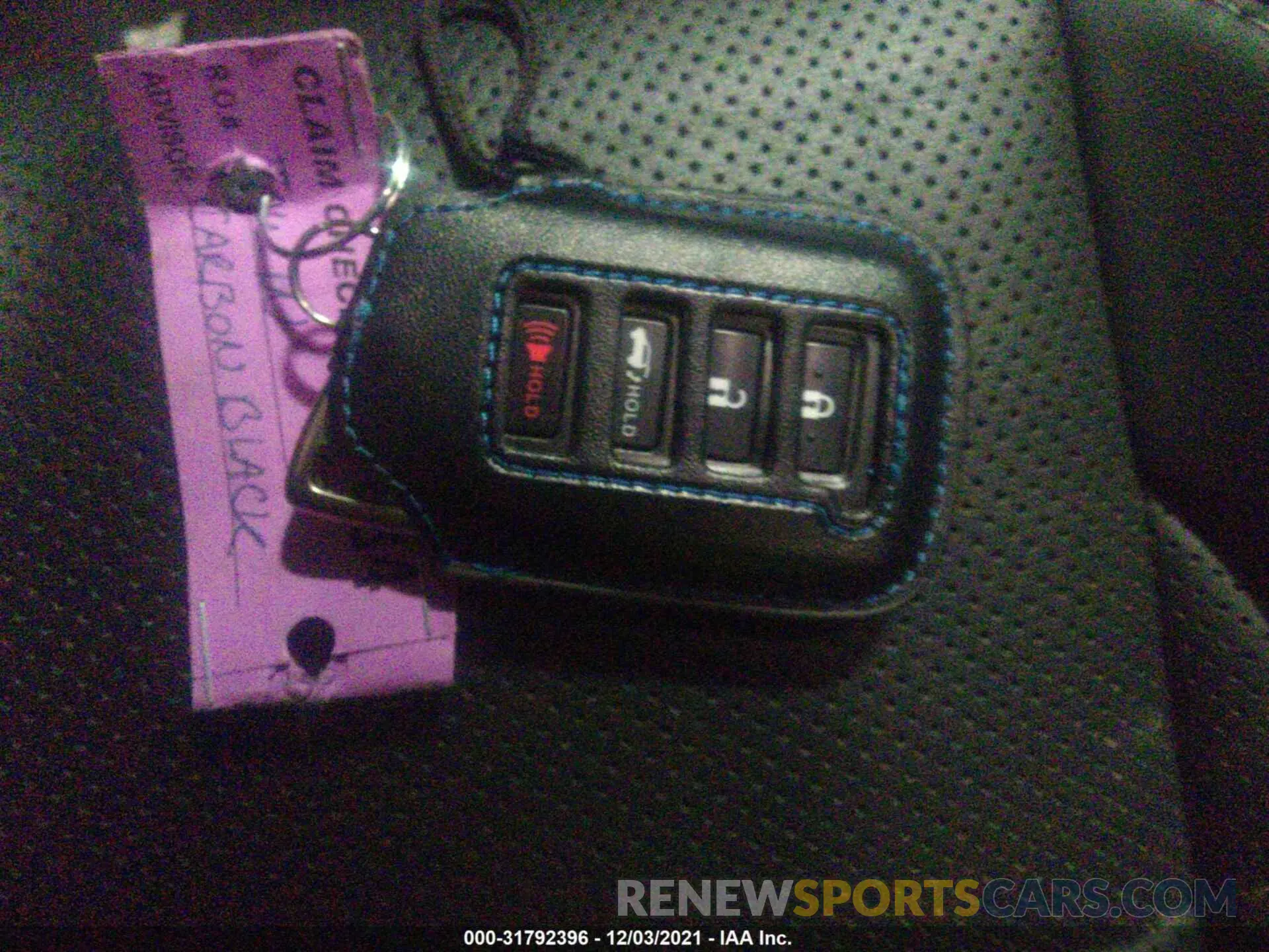 11 fotografías del automóvil dañado 2T2SZMDA5LC212858 LEXUS RX 2020