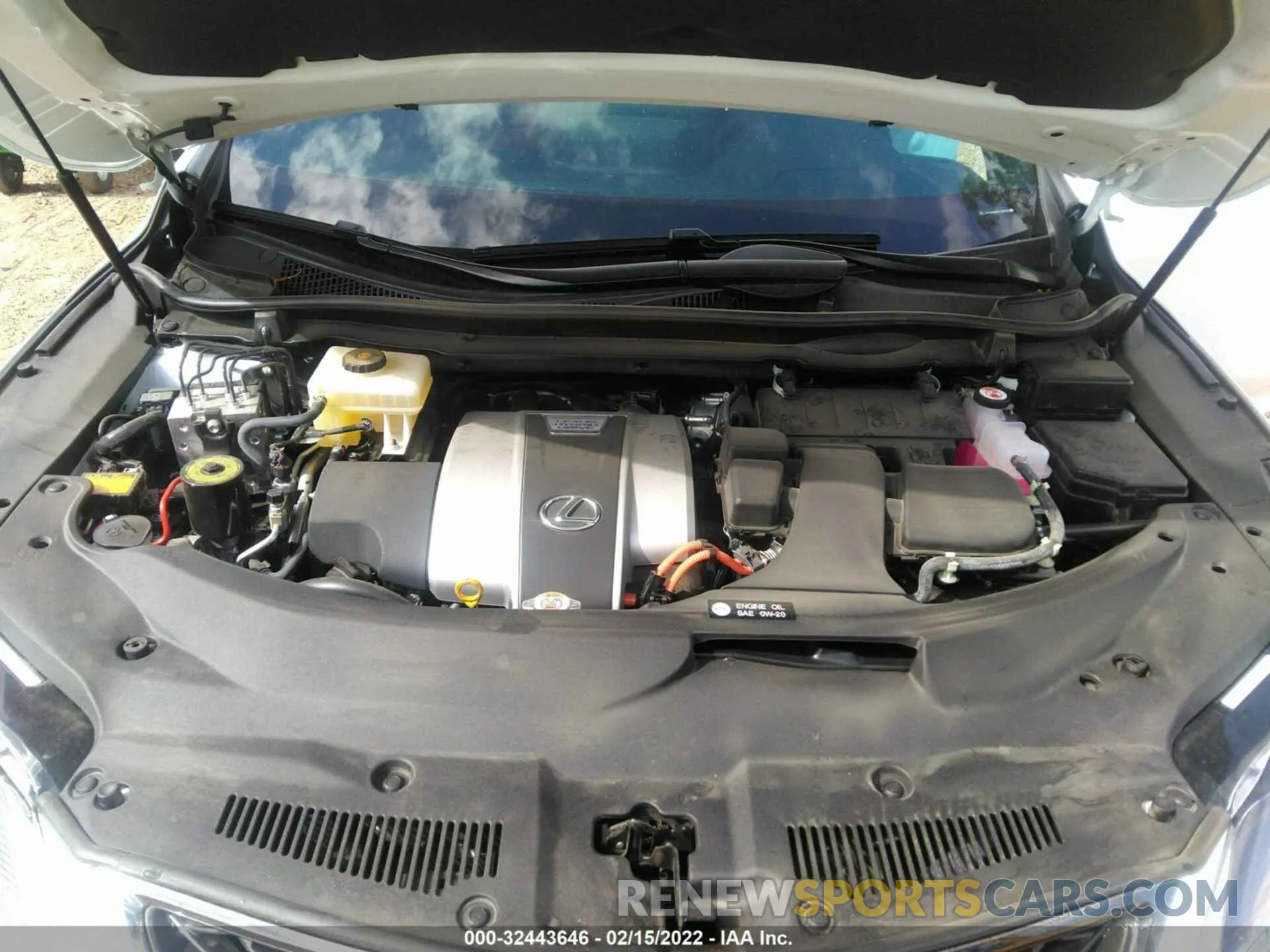 10 fotografías del automóvil dañado 2T2YGMDA2LC046993 LEXUS RX 2020