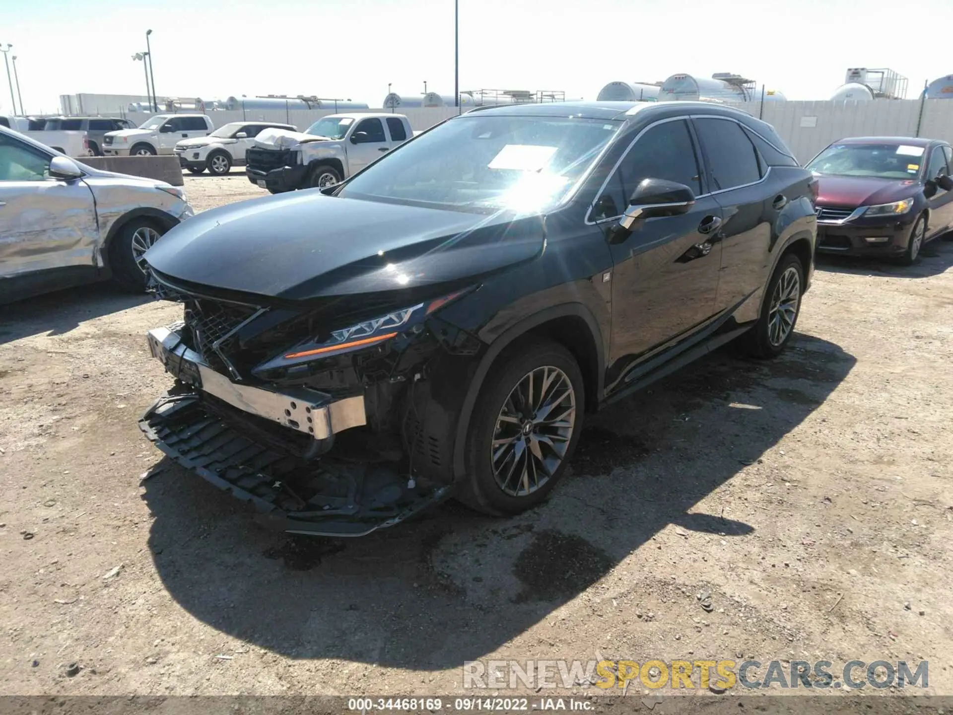 2 fotografías del automóvil dañado 2T2YZMDA3LC252902 LEXUS RX 2020