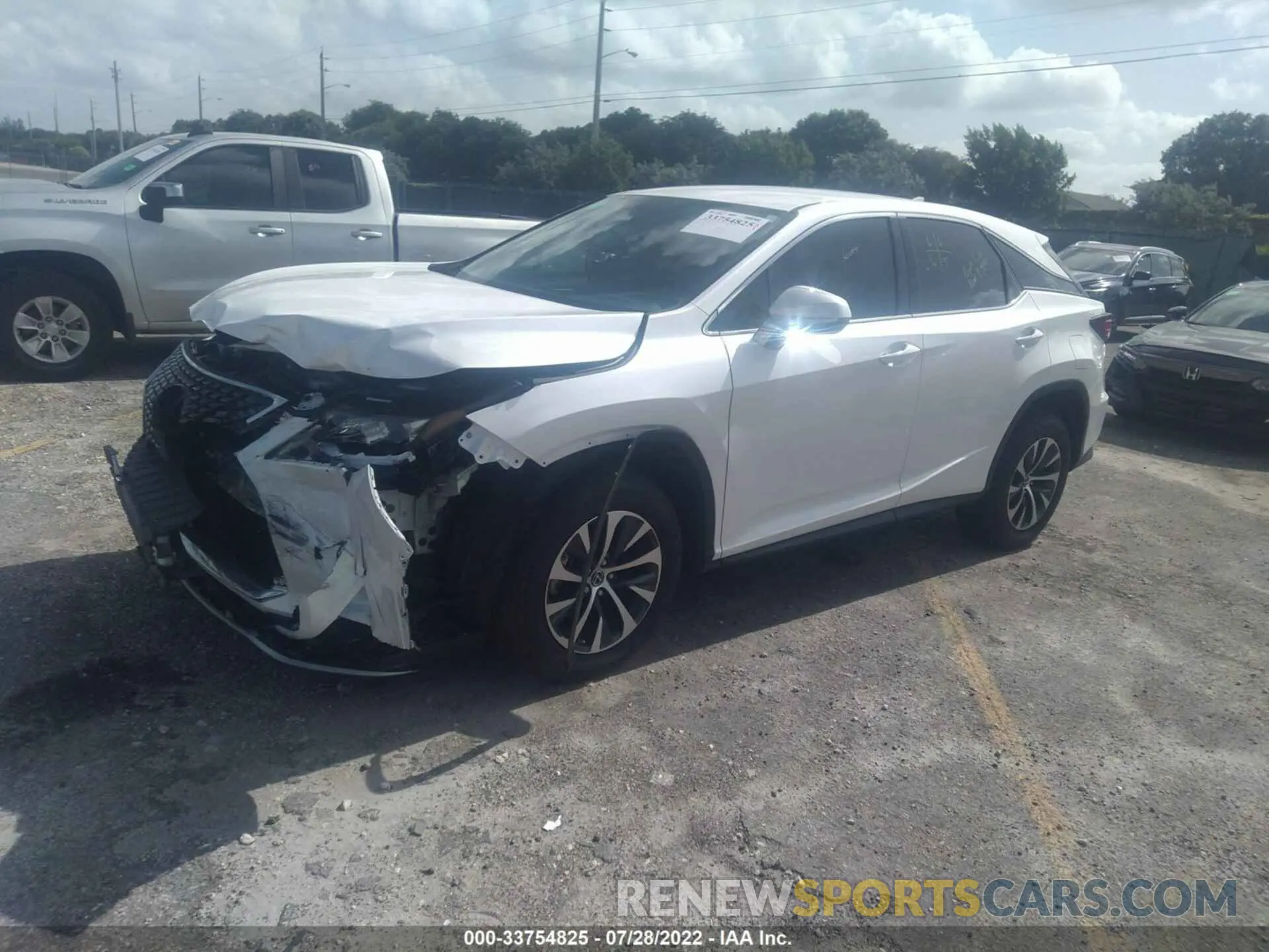 2 fotografías del automóvil dañado 2T2AZMAA2MC218568 LEXUS RX 2021