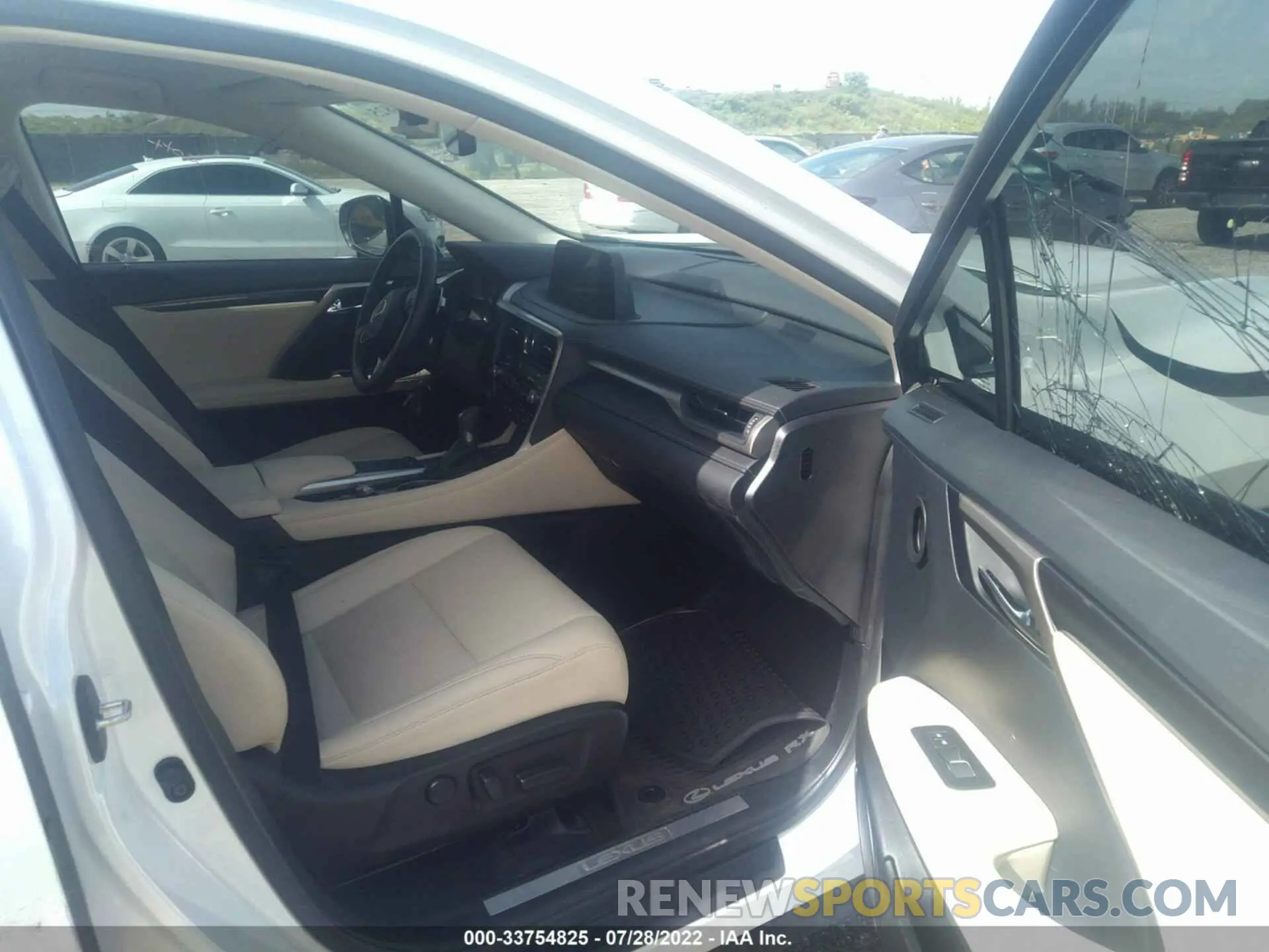 5 fotografías del automóvil dañado 2T2AZMAA2MC218568 LEXUS RX 2021