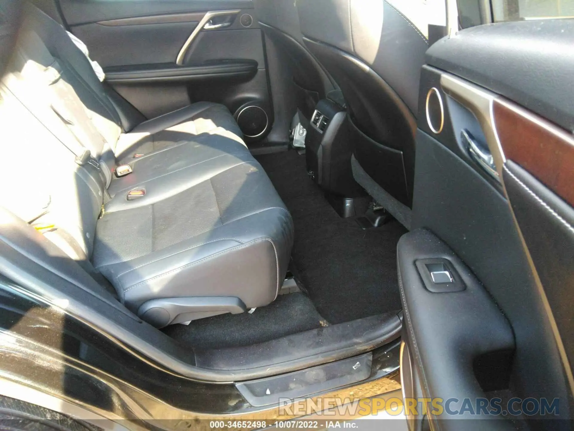 8 fotografías del automóvil dañado 2T2HZMAA0MC214730 LEXUS RX 2021