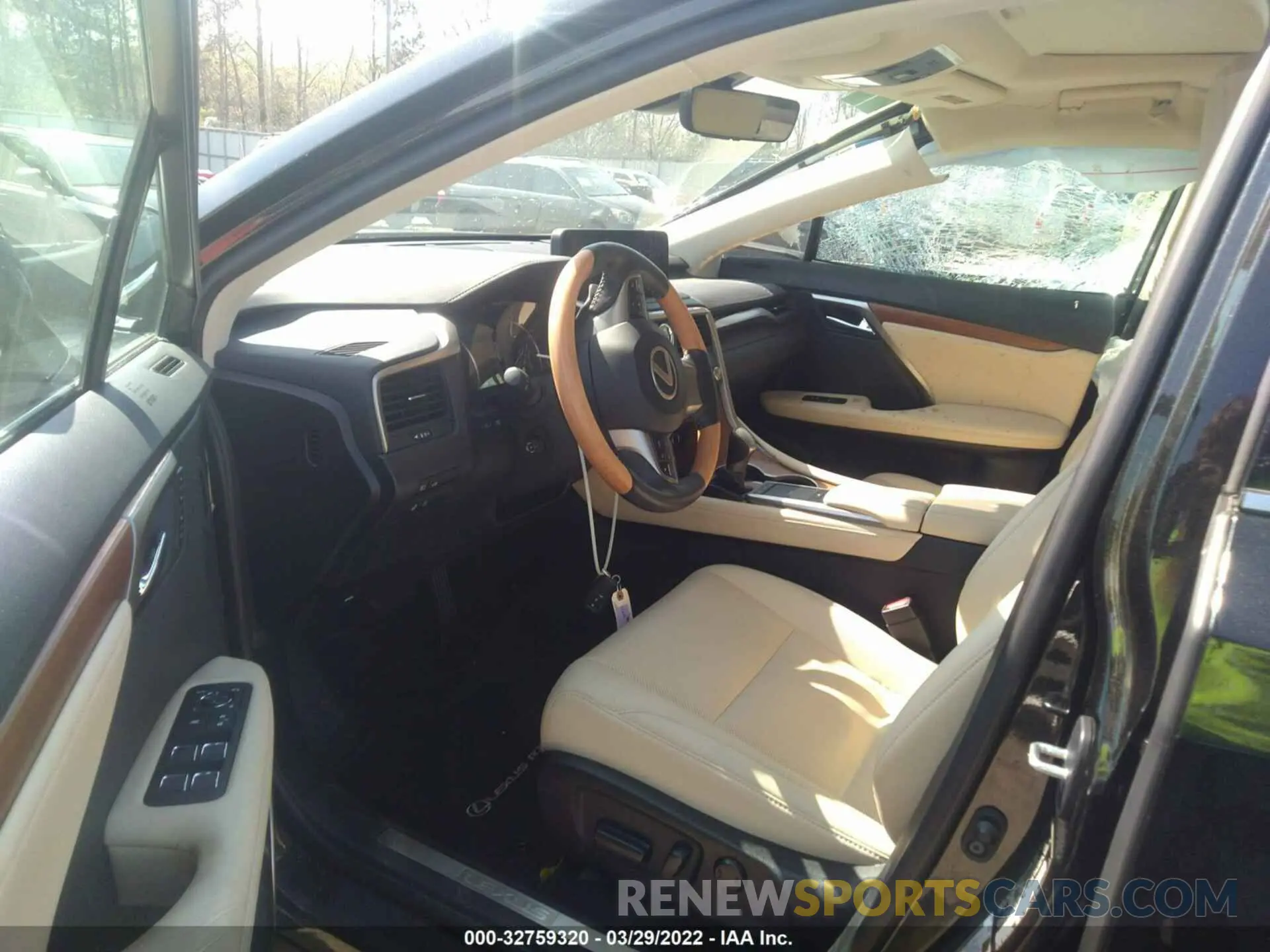 5 fotografías del automóvil dañado 2T2HZMAA1MC202263 LEXUS RX 2021