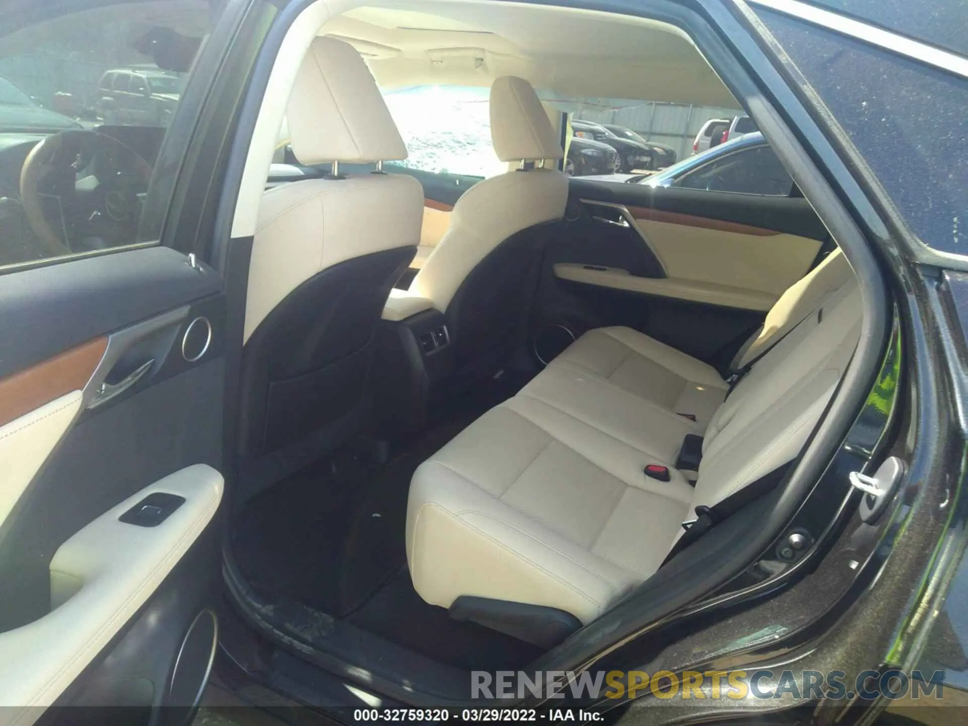 8 fotografías del automóvil dañado 2T2HZMAA1MC202263 LEXUS RX 2021