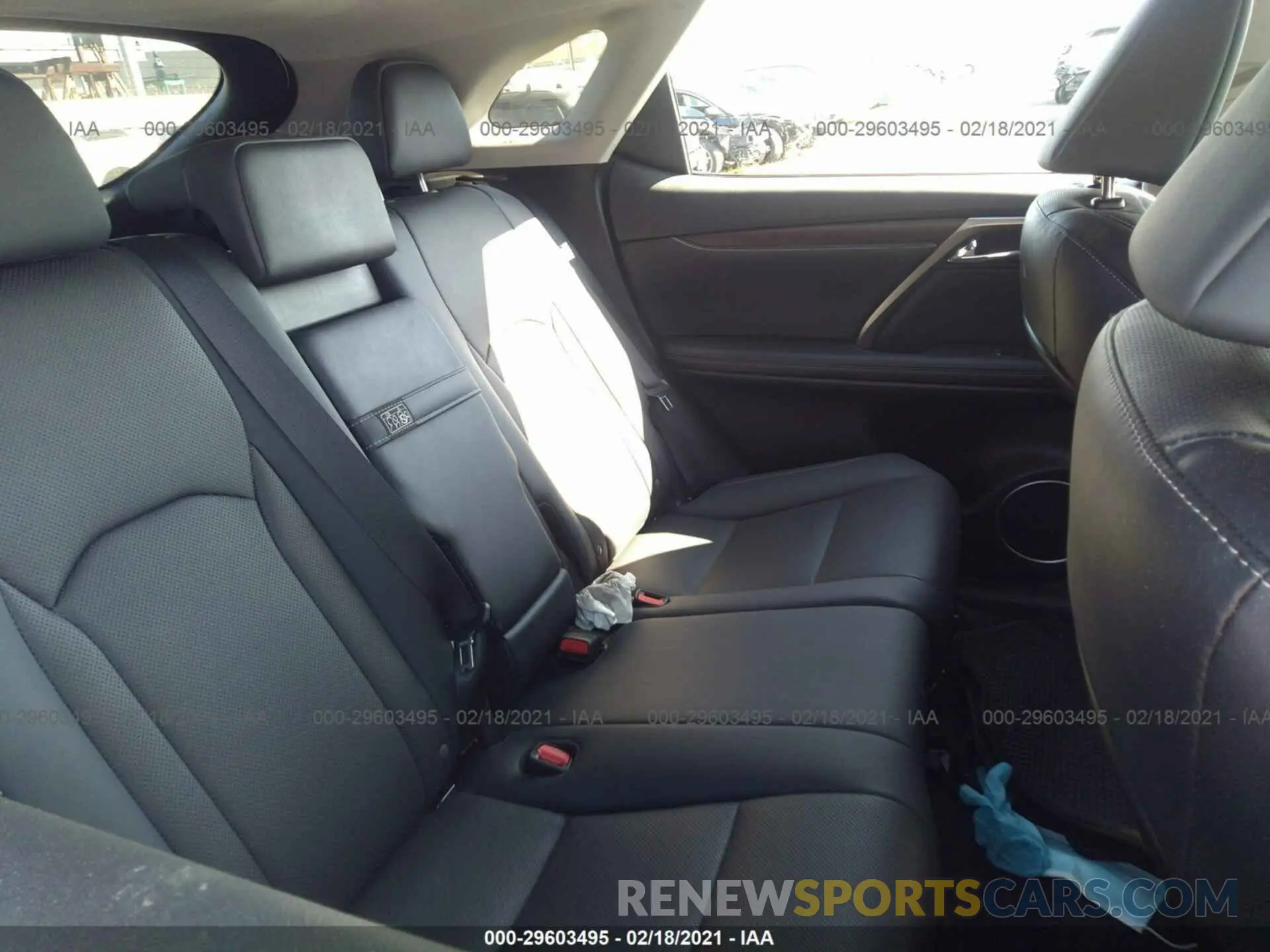 8 fotografías del automóvil dañado 2T2HZMAA3MC186521 LEXUS RX 2021
