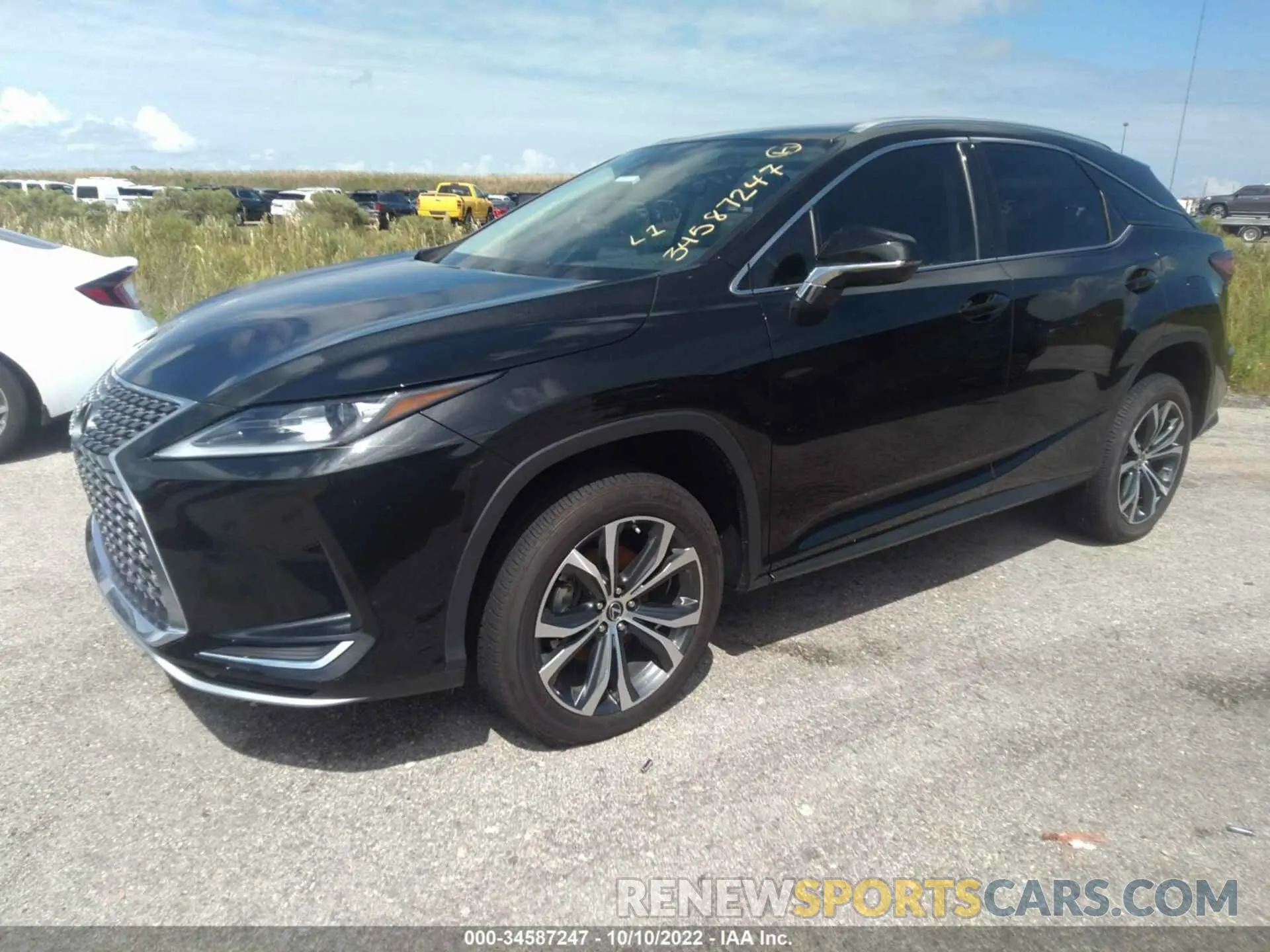2 fotografías del automóvil dañado 2T2HZMAA6MC189879 LEXUS RX 2021