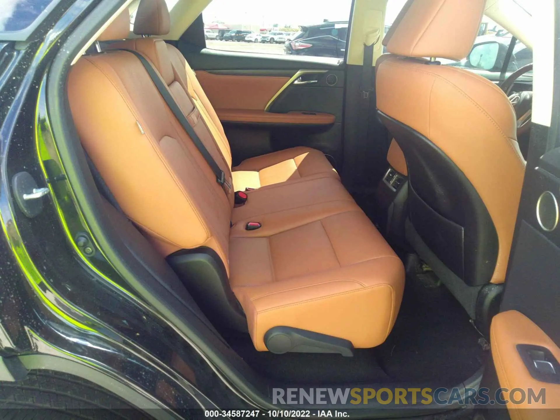 8 fotografías del automóvil dañado 2T2HZMAA6MC189879 LEXUS RX 2021