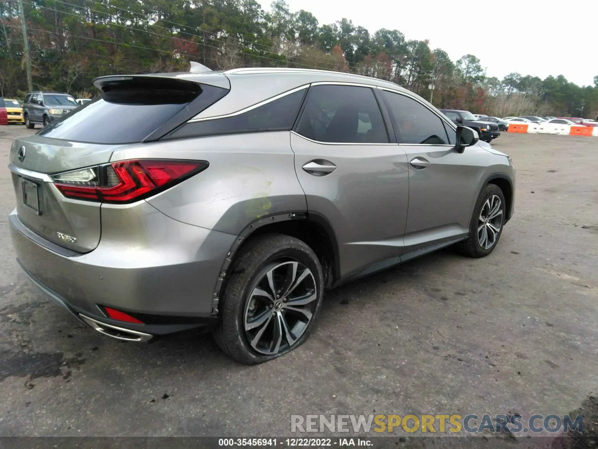 4 fotografías del automóvil dañado 2T2HZMAA9MC211924 LEXUS RX 2021