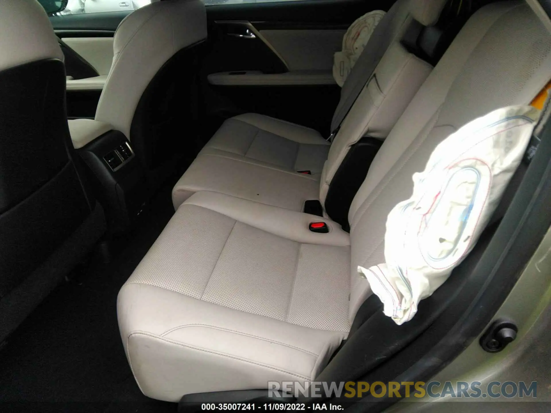 8 fotografías del automóvil dañado 2T2AZMAA3NC237258 LEXUS RX 2022